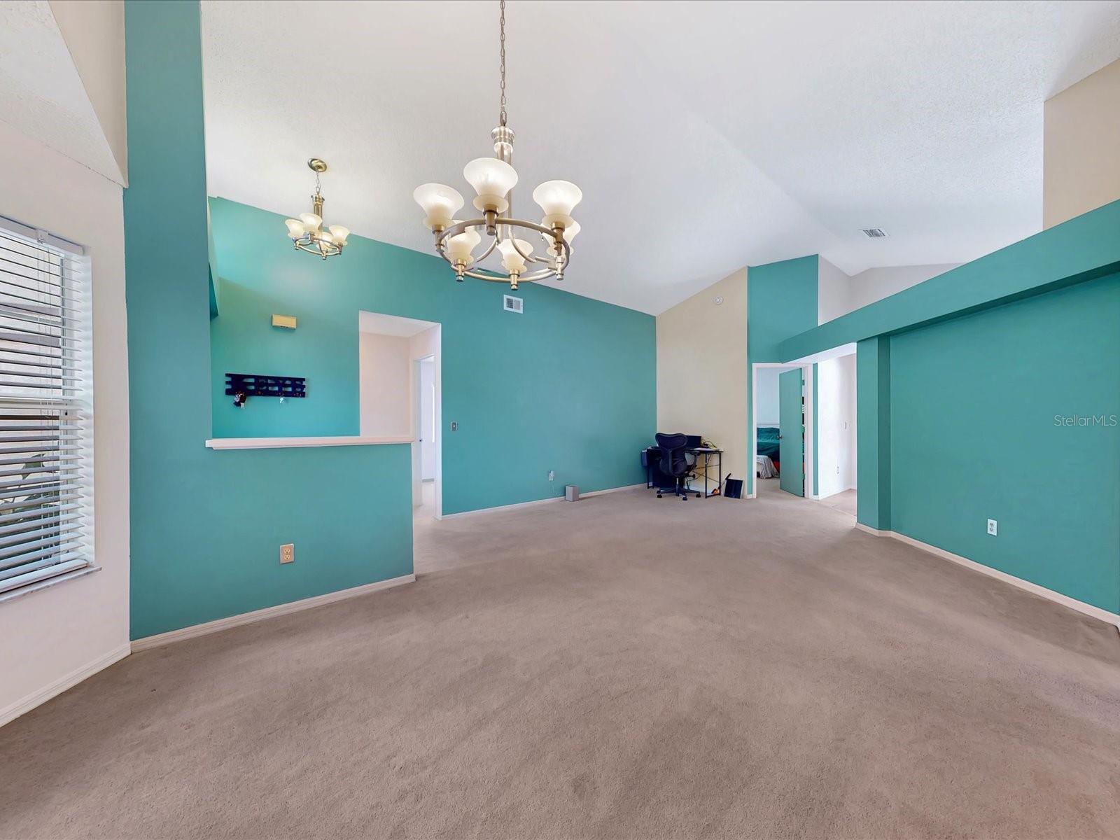 Single Family Residence at 2504 KINGSTON CT, KISSIMMEE, photo 4 of 42