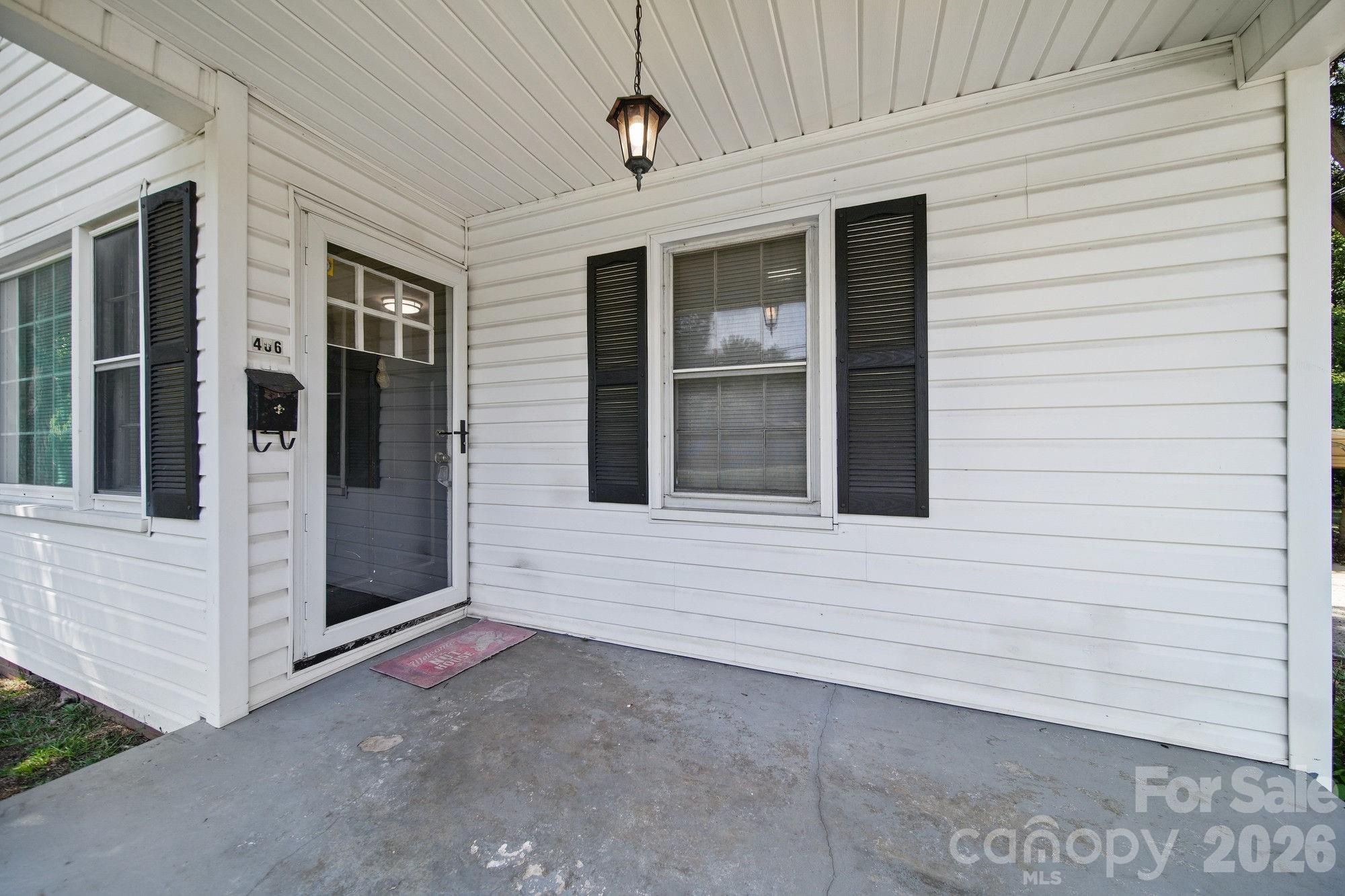 Single Family Residence at 406 Sunset Drive, Stanley, photo 3 of 23