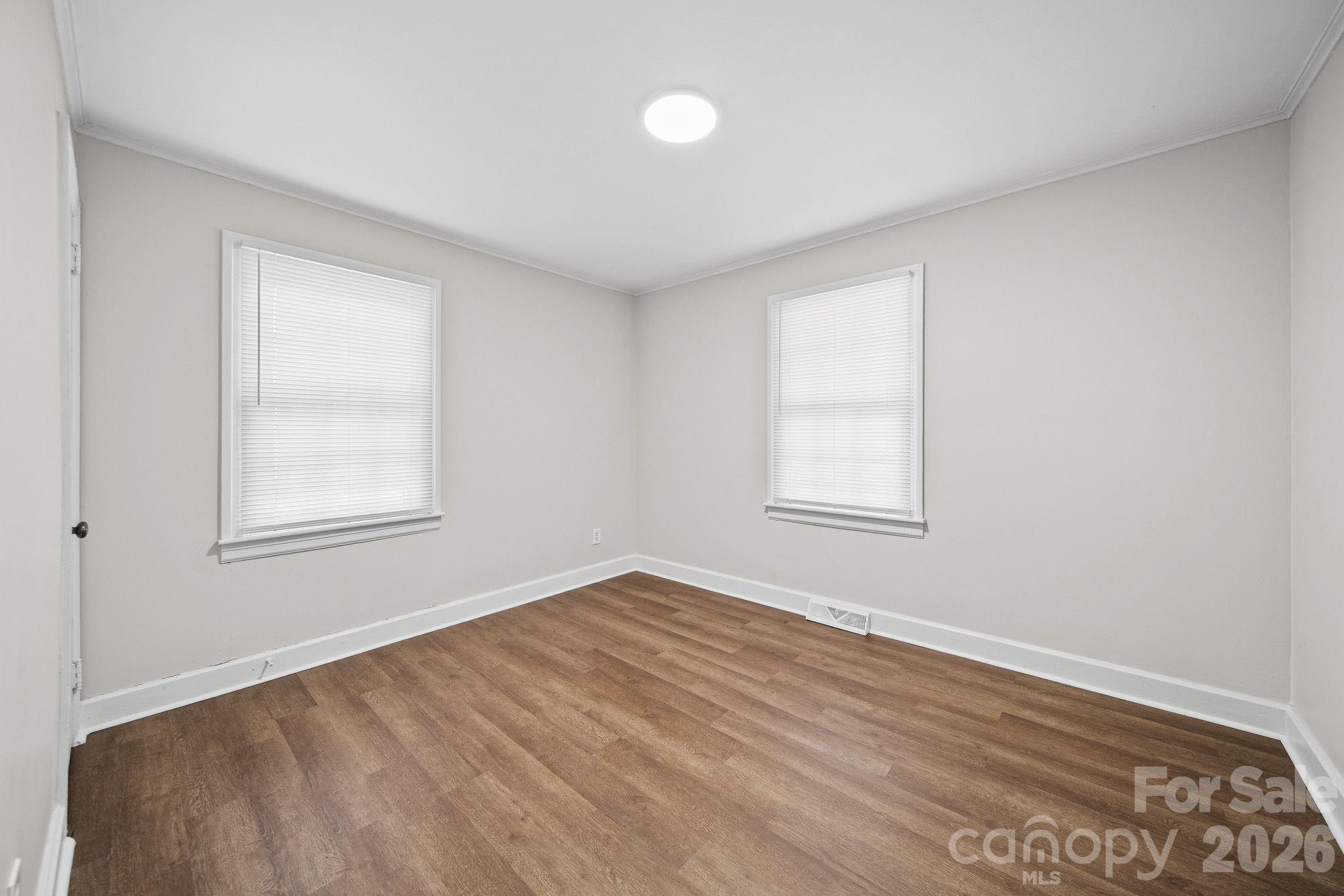 Single Family Residence at 406 Sunset Drive, Stanley, photo 15 of 23