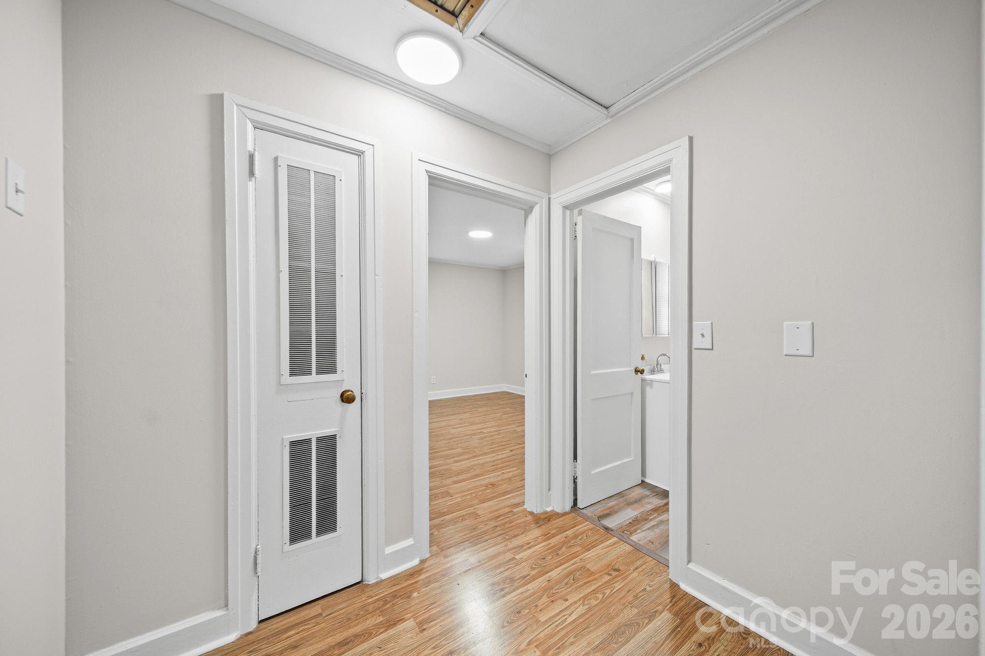 Single Family Residence at 406 Sunset Drive, Stanley, photo 18 of 23