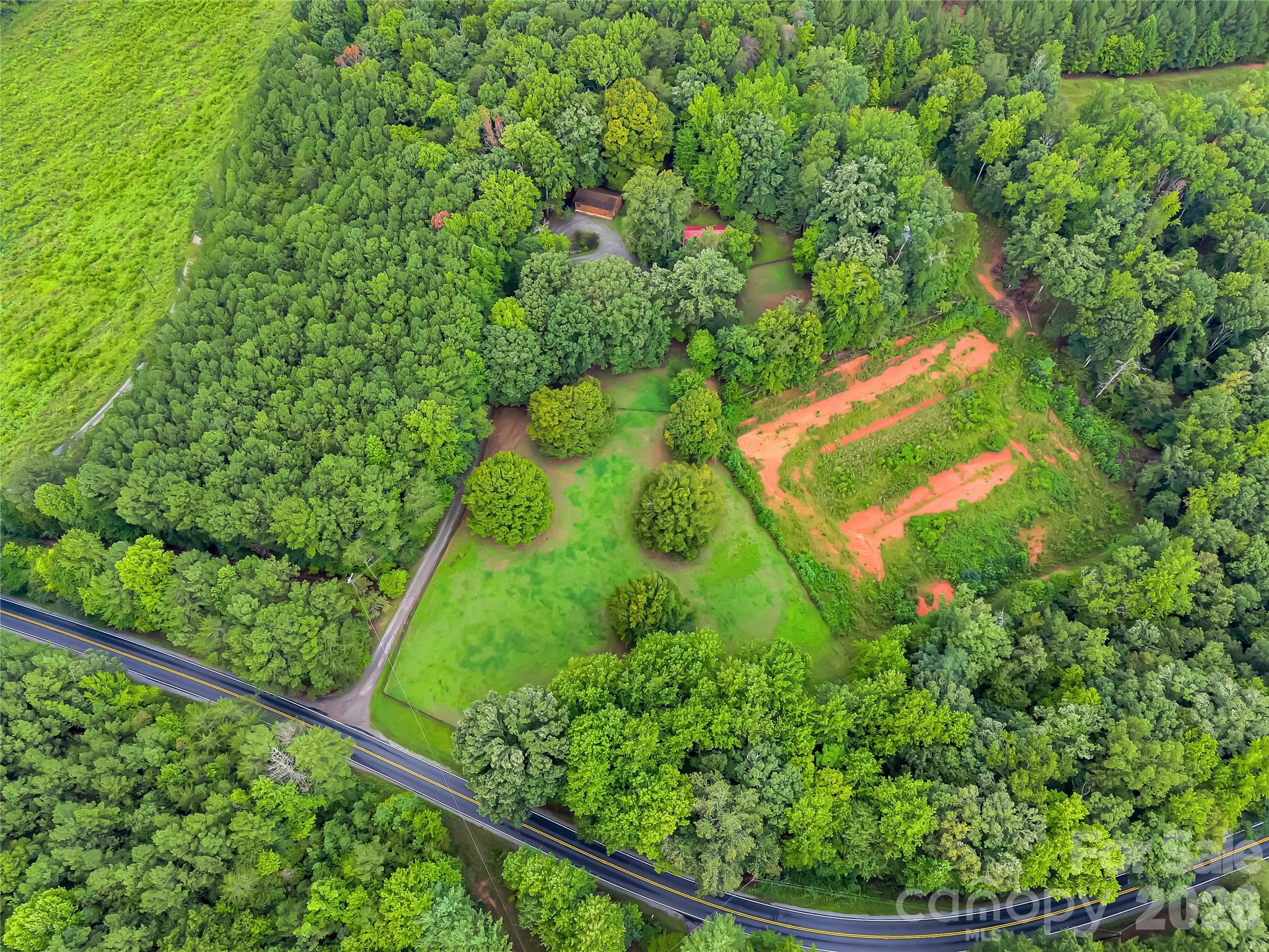 Single Family Residence at 989 Fox Mountain Road, Columbus, photo 42 of 46