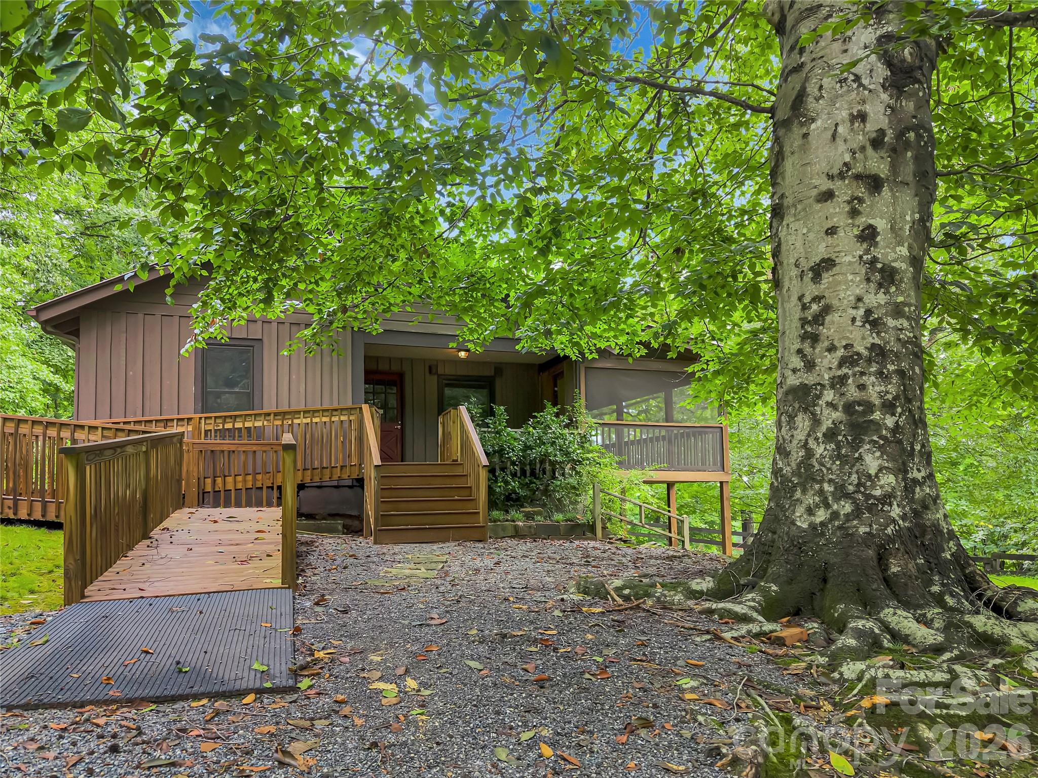 Single Family Residence at 989 Fox Mountain Road, Columbus, photo 43 of 46