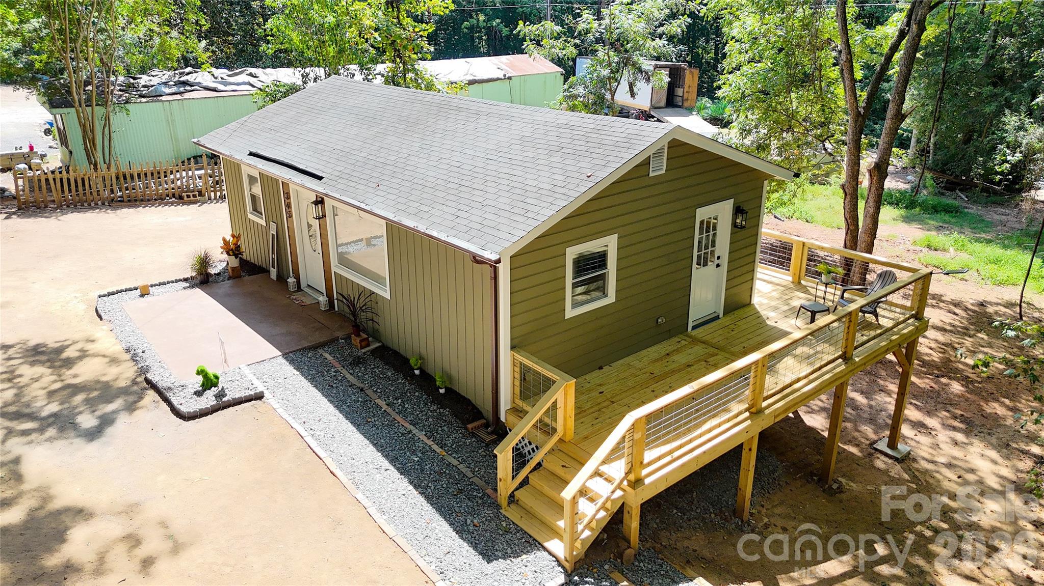 Single Family Residence at 345 EPPS Road, Fort Mill, photo 6 of 47