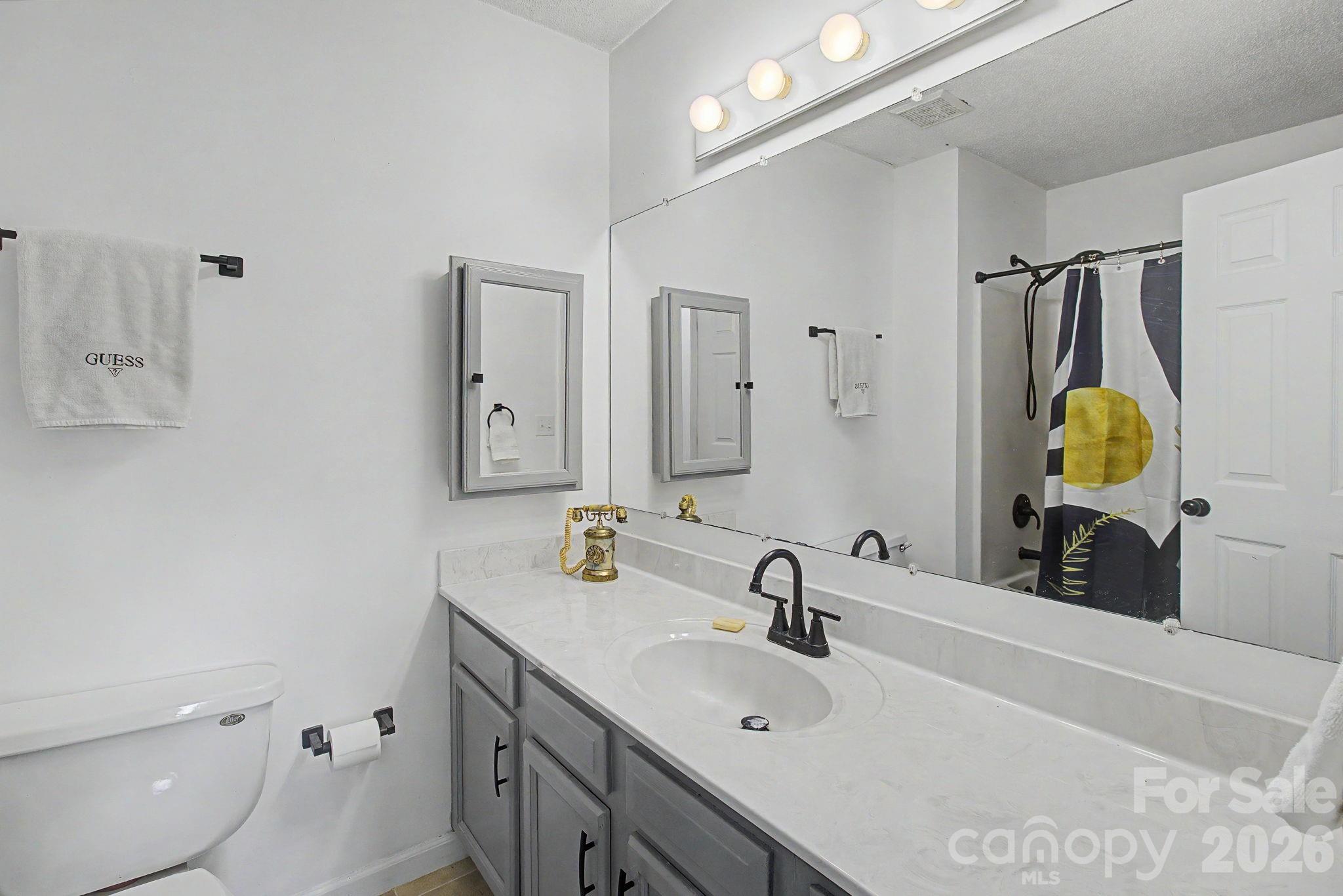 Single Family Residence at 253 Tipton Hill Road, Leicester, photo 22 of 48