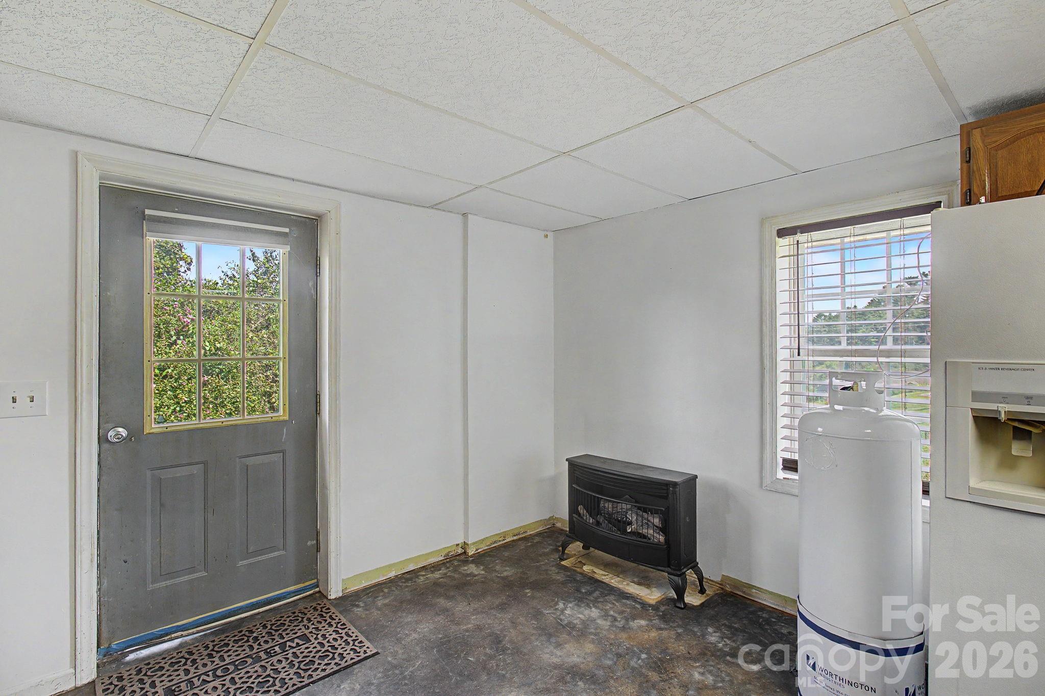 Single Family Residence at 253 Tipton Hill Road, Leicester, photo 30 of 48