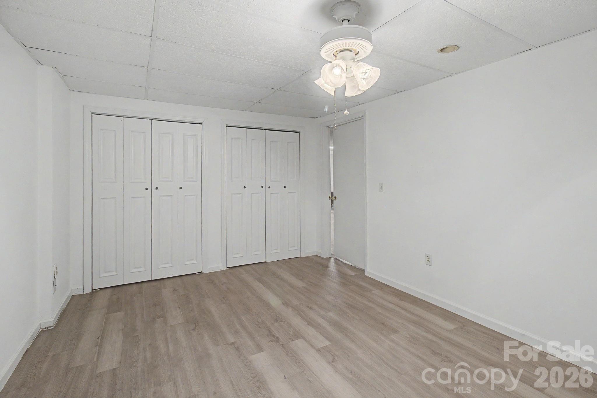 Single Family Residence at 253 Tipton Hill Road, Leicester, photo 38 of 48