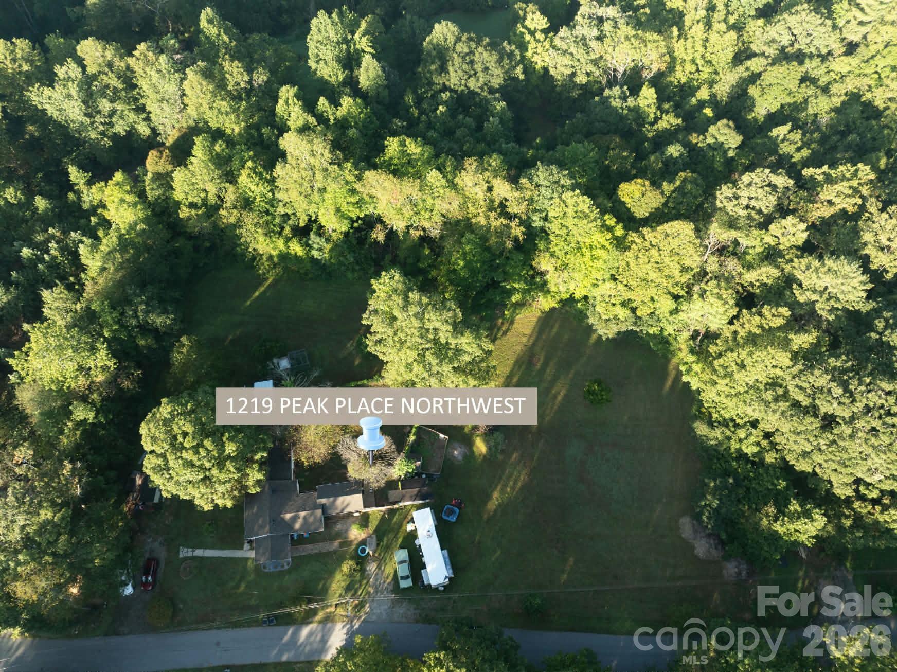 Single Family Residence at 1219 Peak Place NW, Lenoir, photo 12 of 31