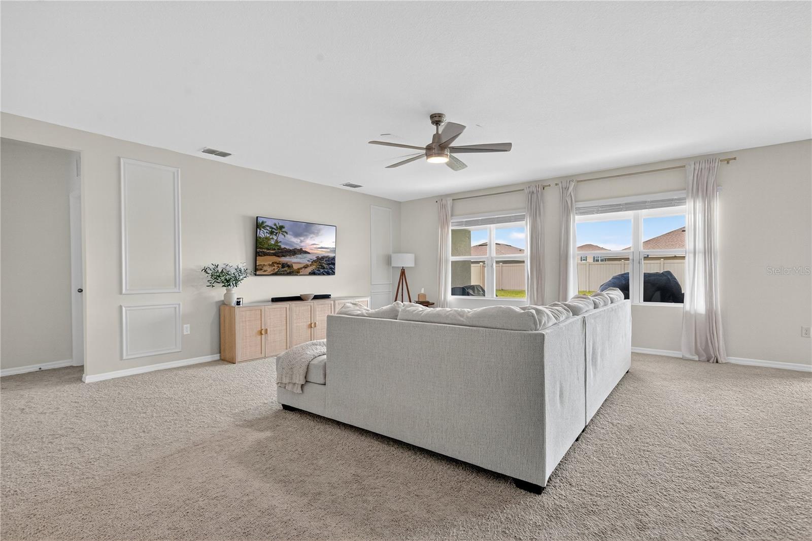Living Room View Pic 2 - 612 AUBURN GROVE TER, AUBURNDALE