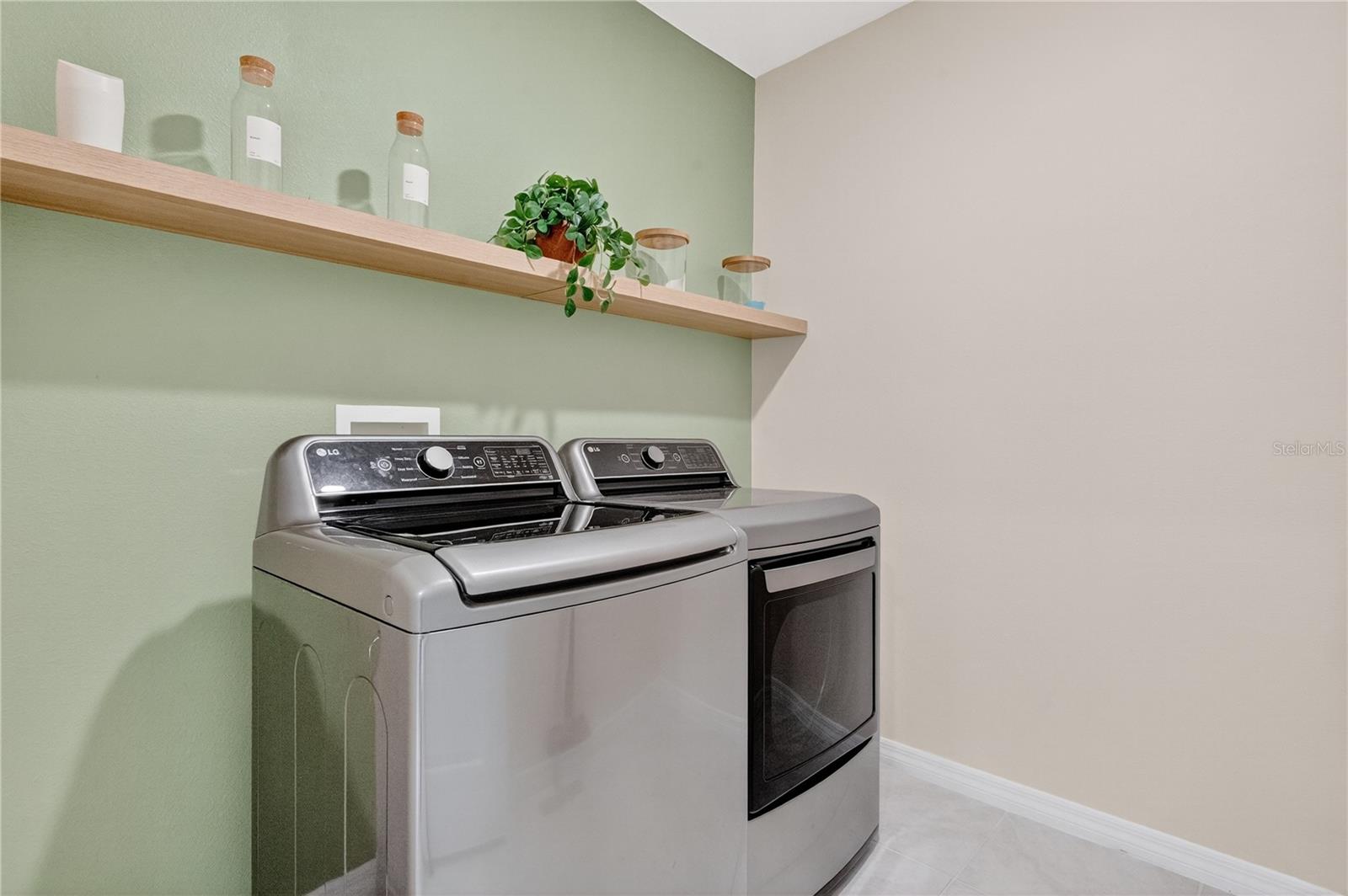 Laundry Room - 612 AUBURN GROVE TER, AUBURNDALE