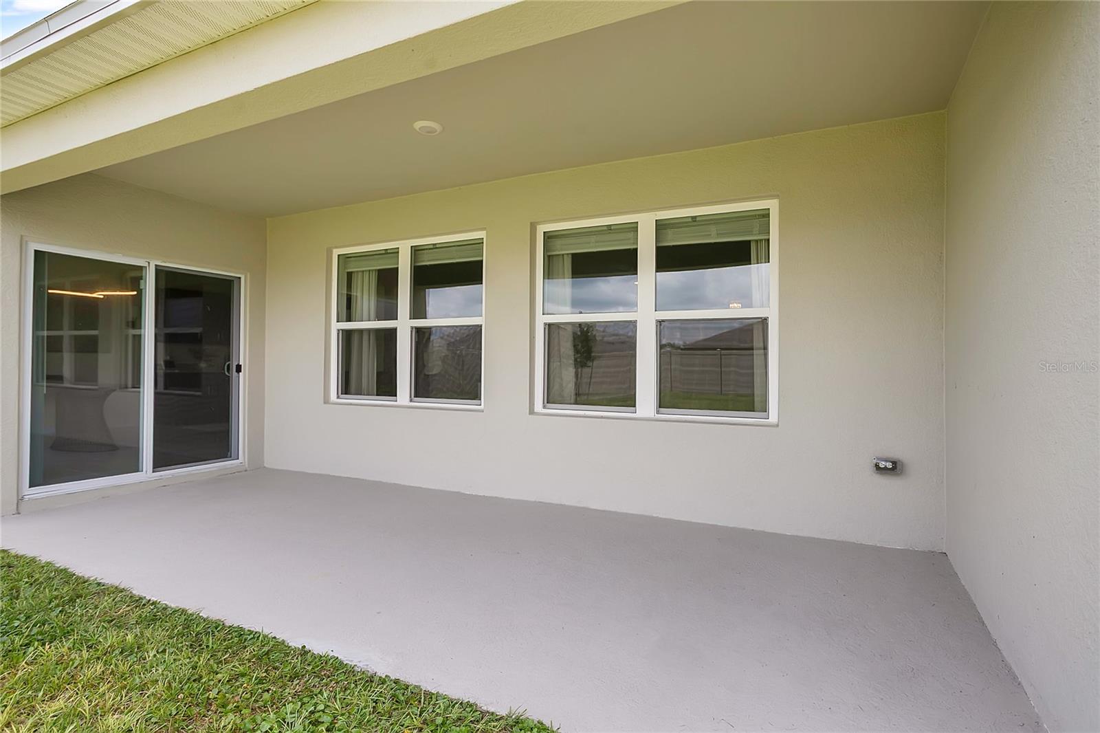 Rear Patio Pic 2 - 612 AUBURN GROVE TER, AUBURNDALE