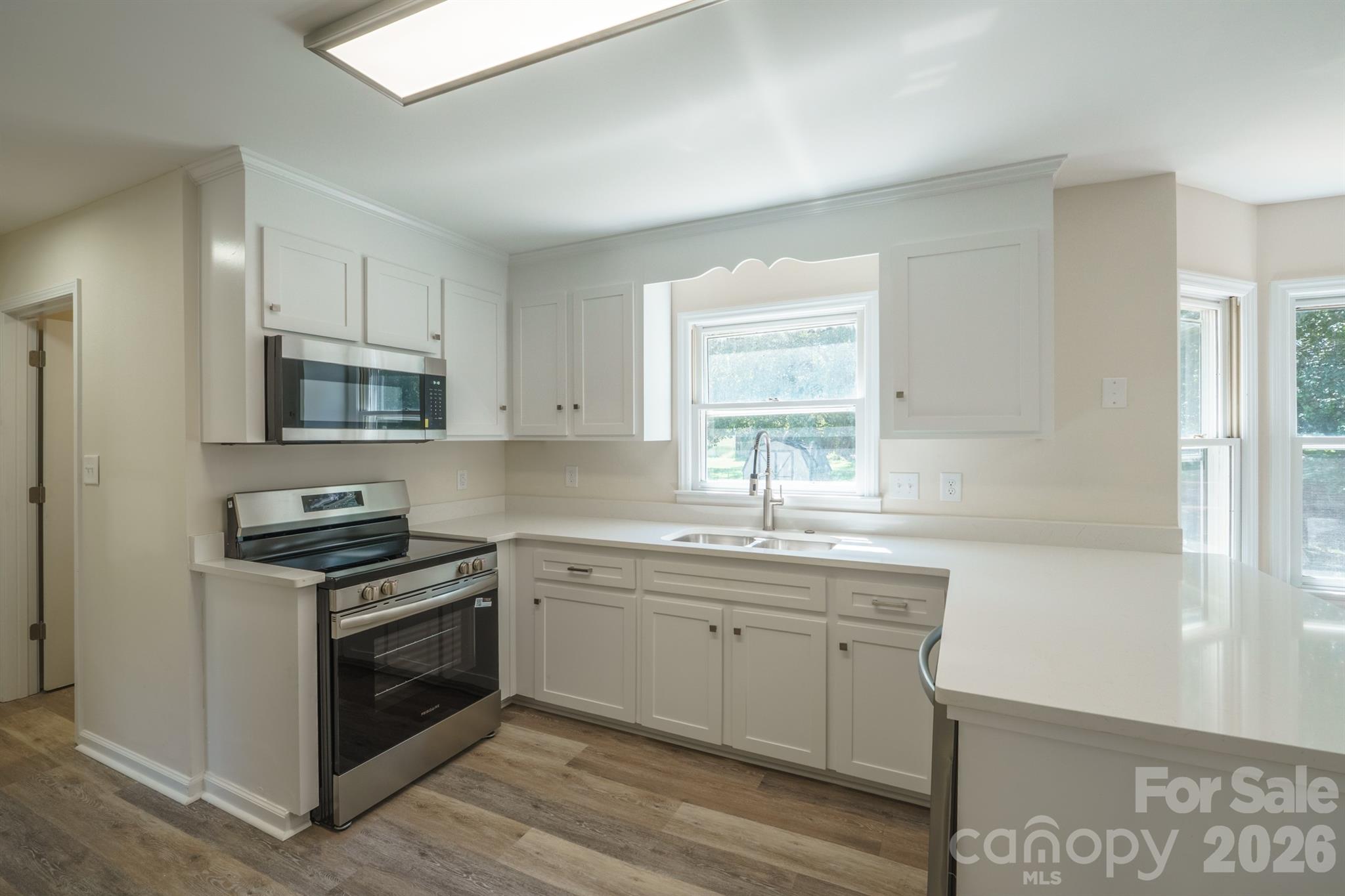 Single Family Residence at 4336 Hickory Hollow Road, Gastonia, photo 10 of 35
