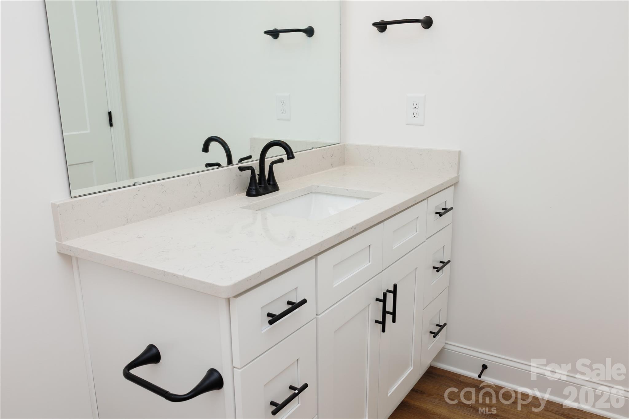 Hall Bath - 130C Deer Brook Drive, Shelby
