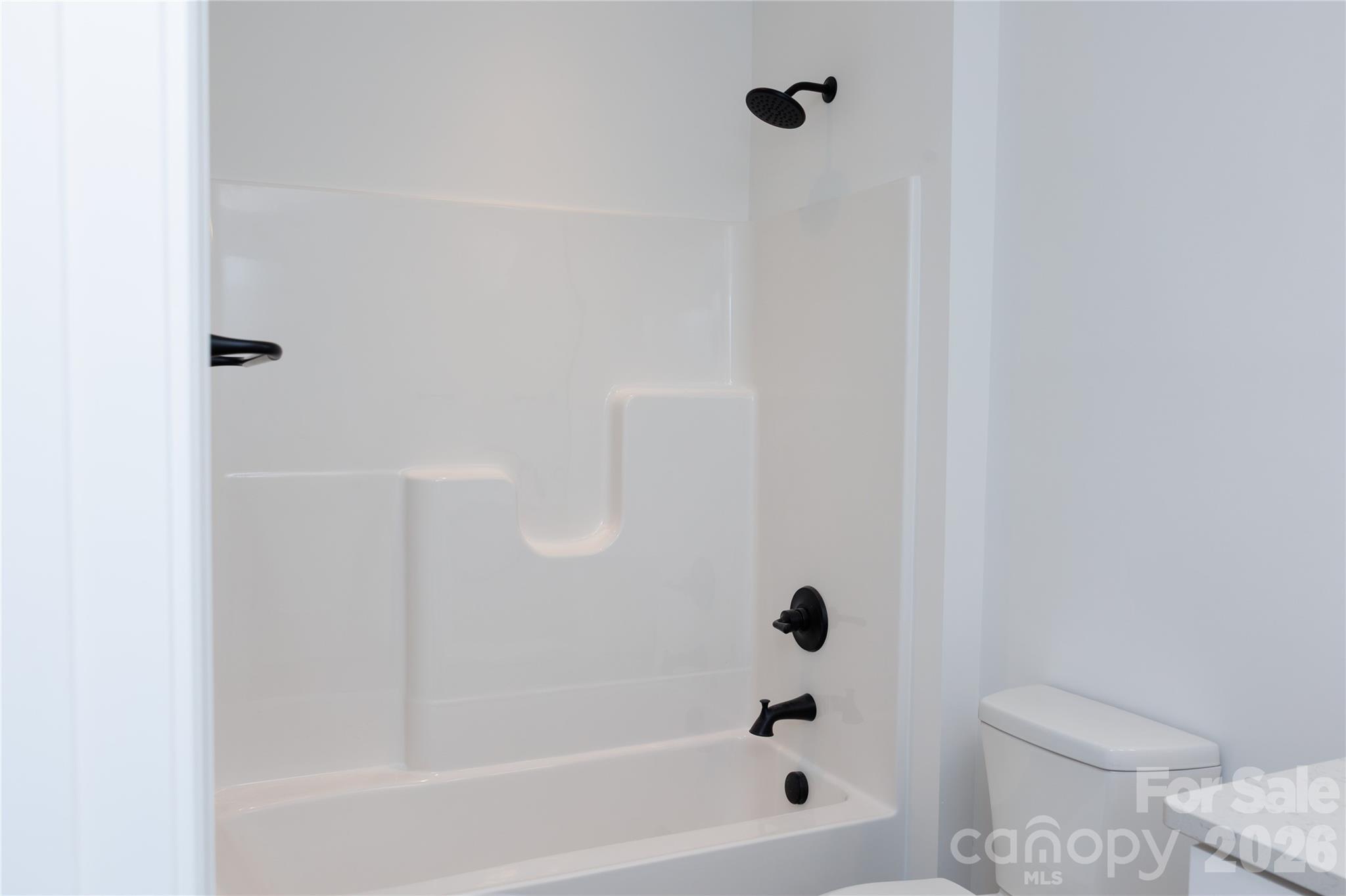 Hall Bath - 130C Deer Brook Drive, Shelby