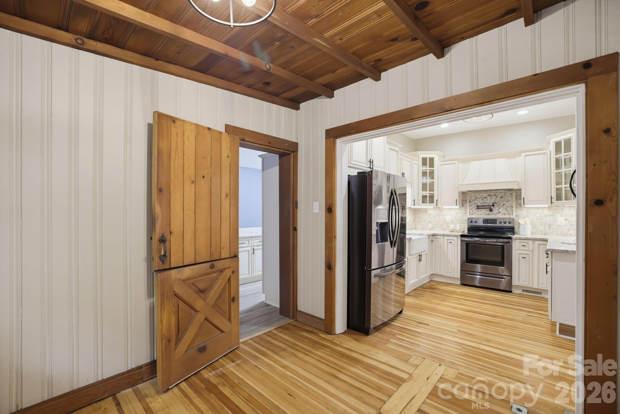 Single Family Residence at 11948 NC Hwy 87 Highway, Eden, photo 28 of 48