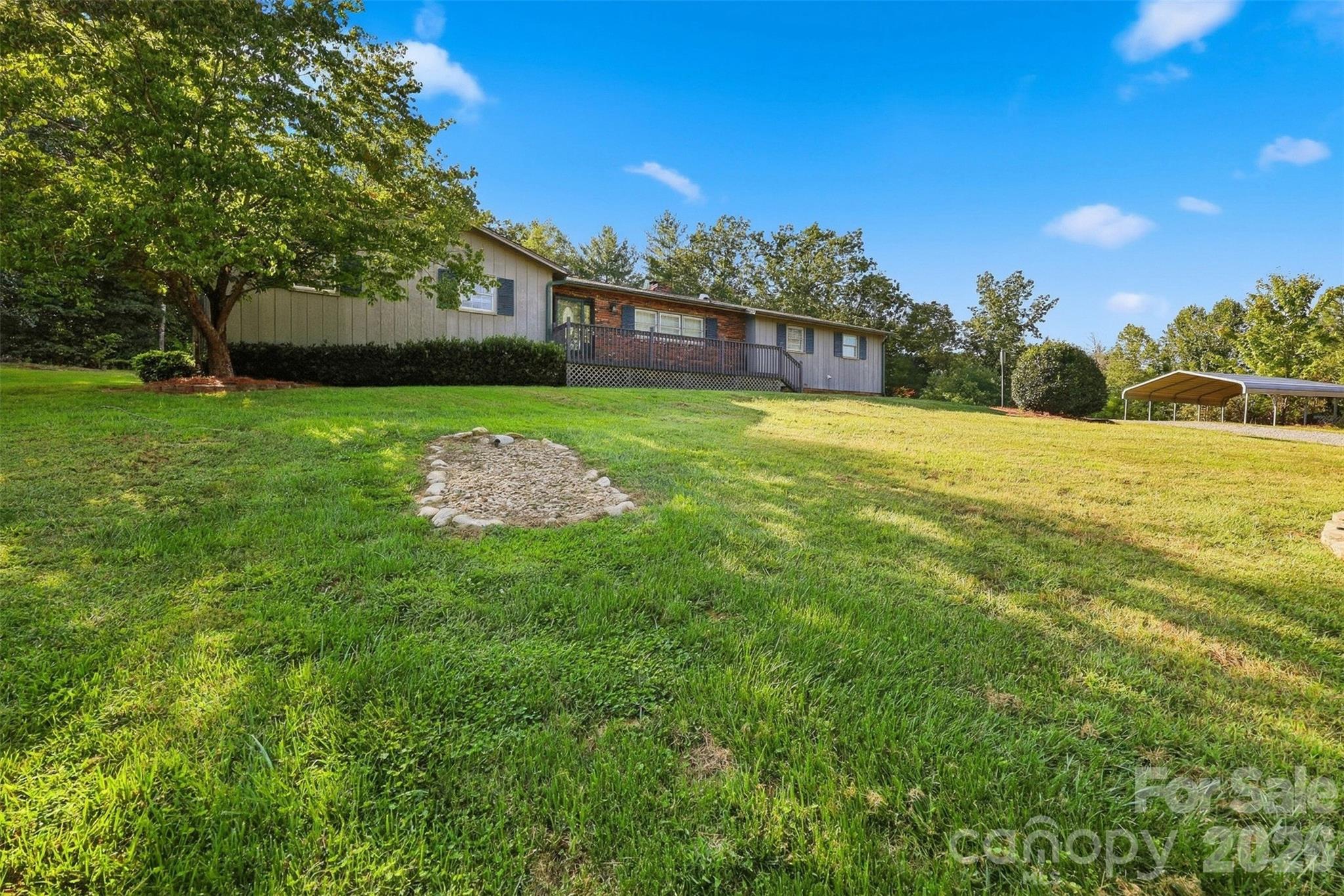 Single Family Residence at 258 Nine Patch Lane, Taylorsville, photo 4 of 42