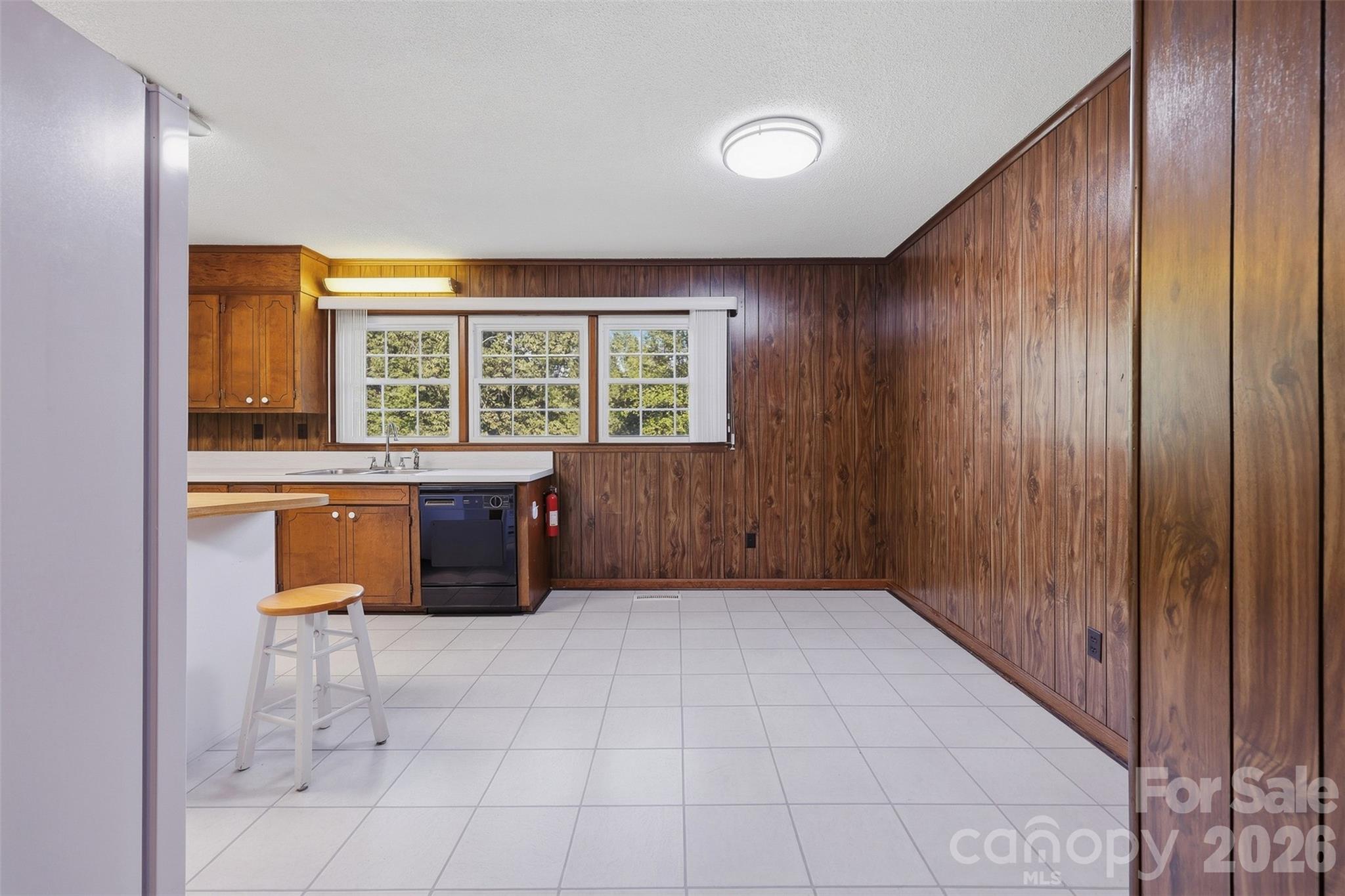 Single Family Residence at 258 Nine Patch Lane, Taylorsville, photo 25 of 42