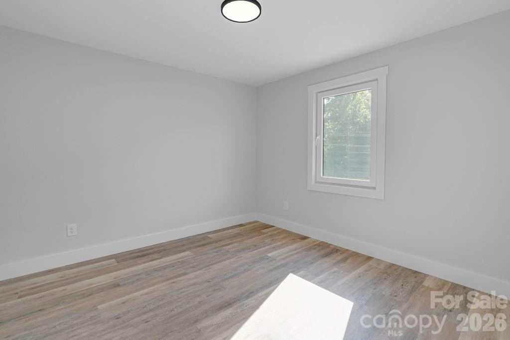 Single Family Residence at 308 N Caldwell Avenue, Newton, photo 14 of 24