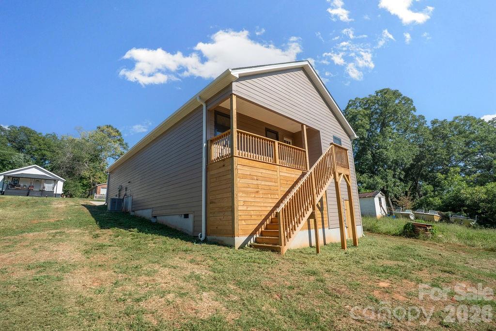 Single Family Residence at 308 N Caldwell Avenue, Newton, photo 22 of 24