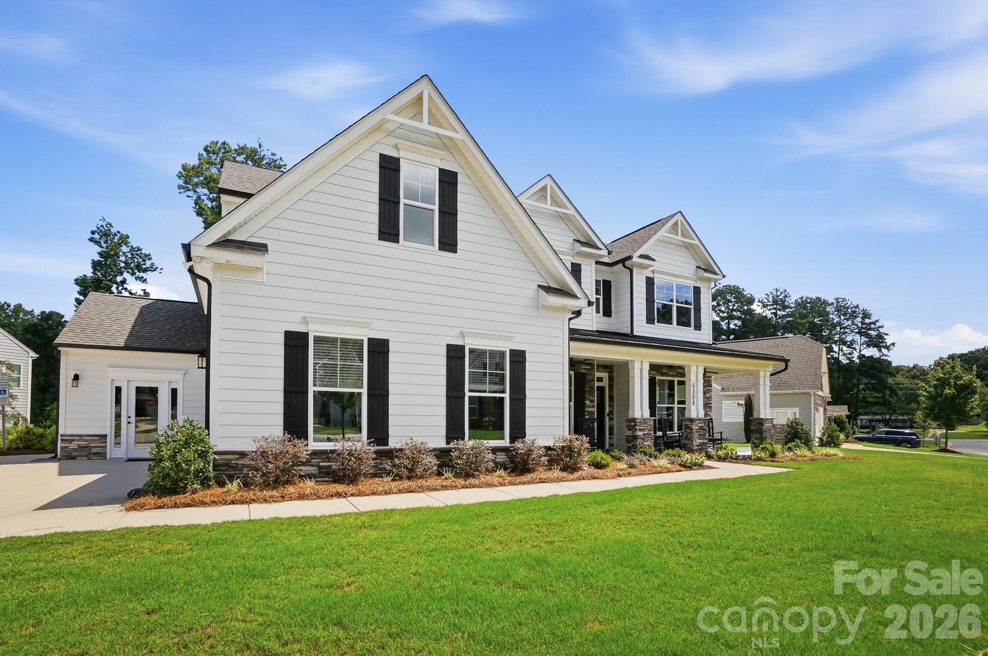 Single Family Residence at 000 Mackwood Road, Mooresville, photo 3 of 40