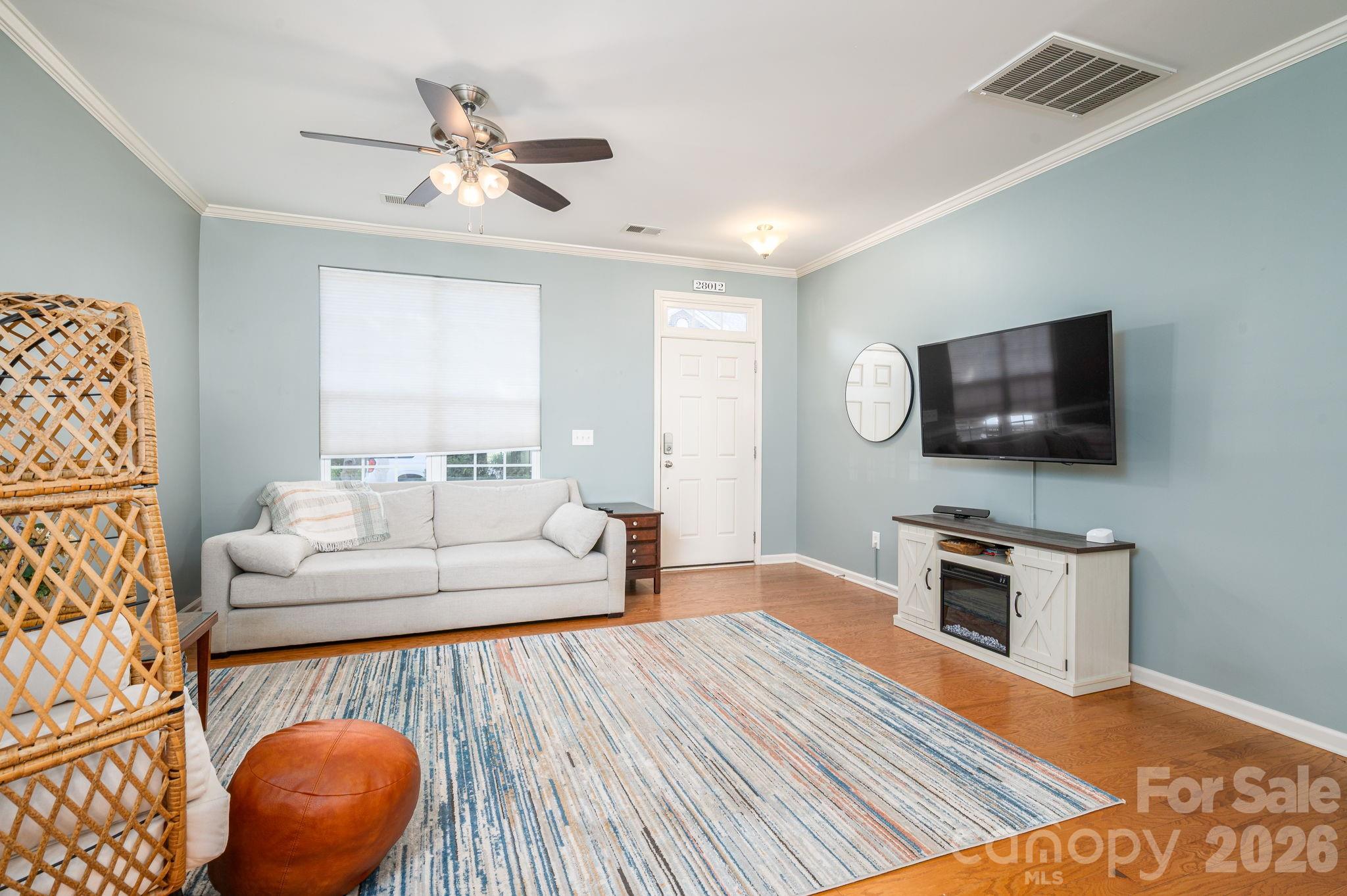 Great Room - 1231 Assembly Street, Belmont