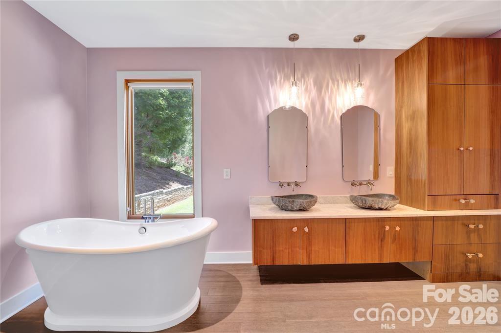 Primary Bathroom on Main level - 8 Nottingham Drive, Candler