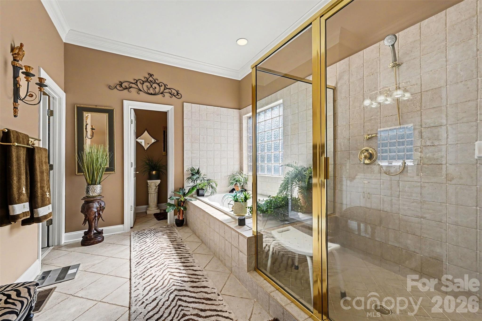 Primary Bath - 1244 Kennett Avenue, Gastonia