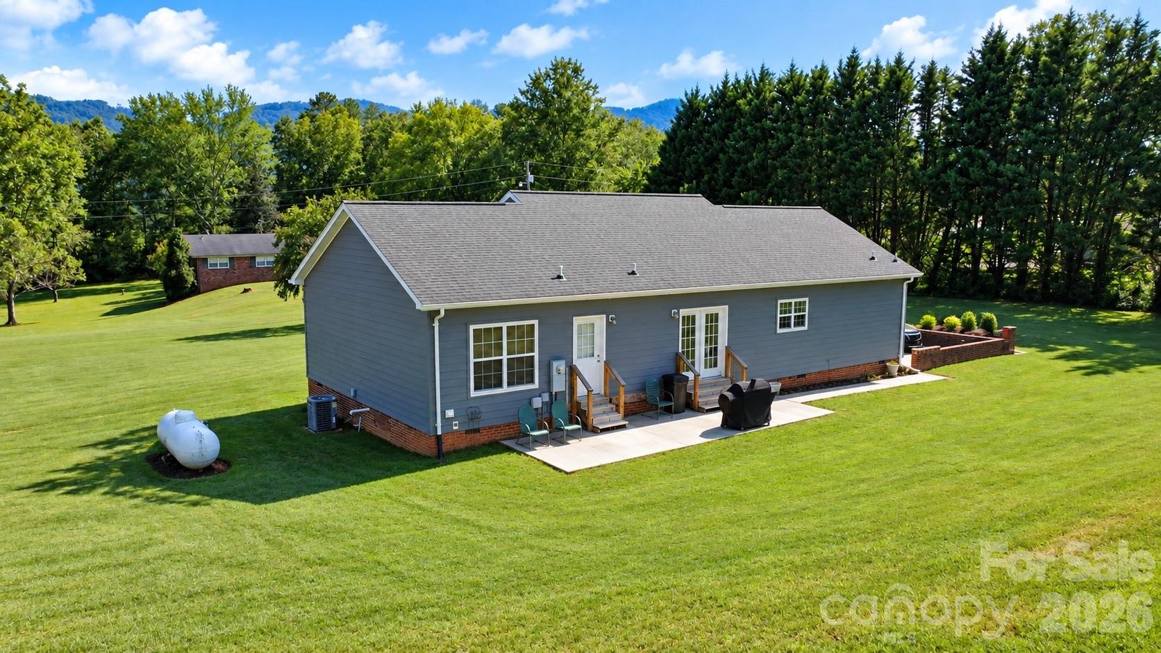 Virtually enhanced with car removal - 1046 Edgemont Terrace, Morganton