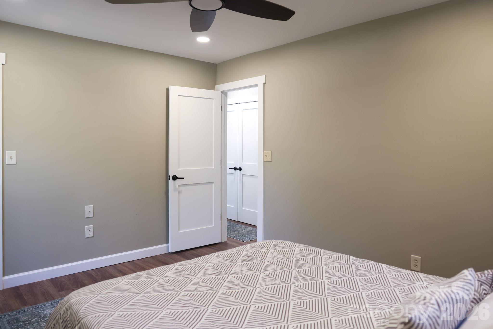 Single Family Residence at 417 Soquili Drive, Brevard, photo 11 of 17