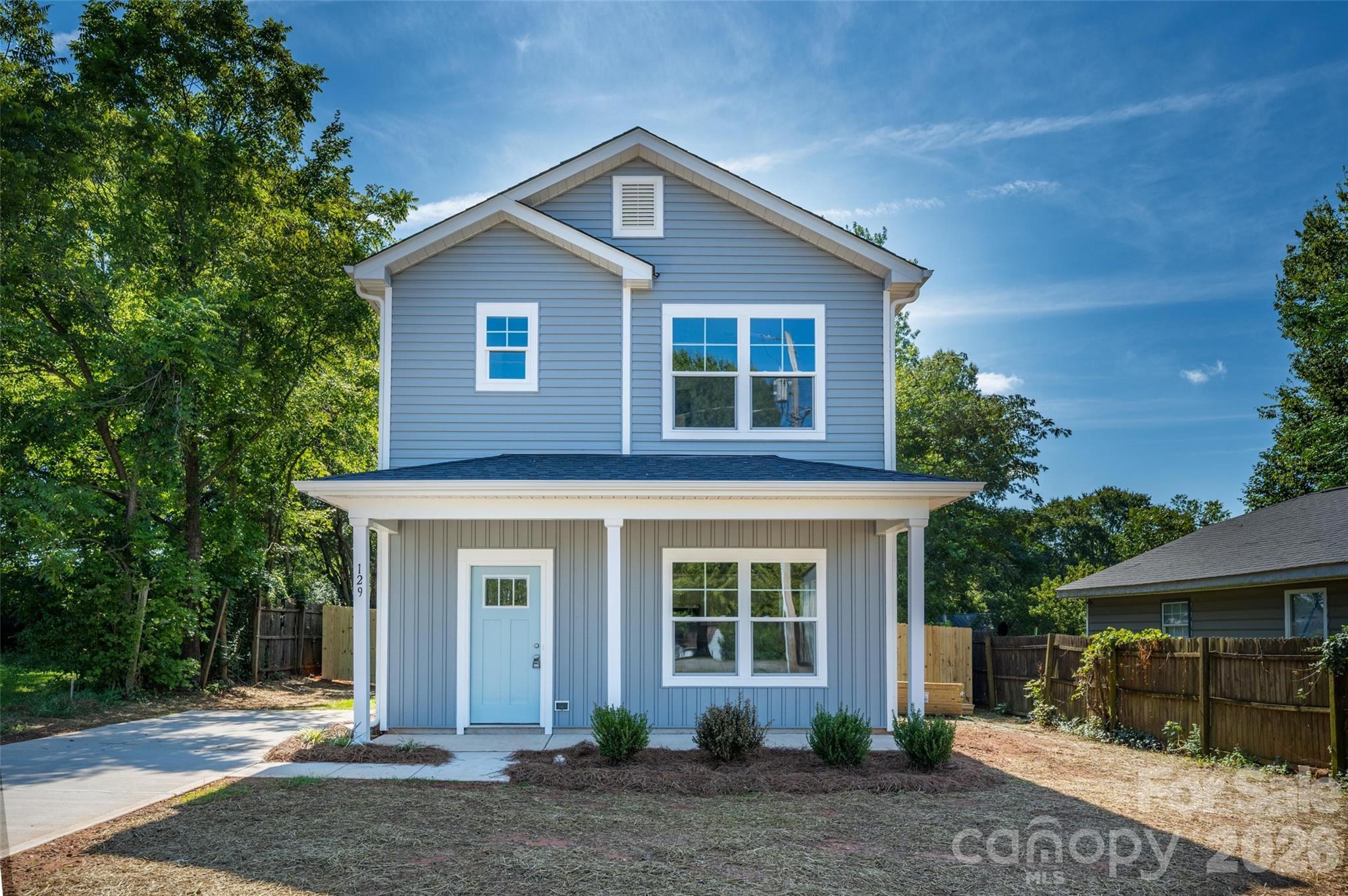 Single Family Residence at 129 Broom Street, Statesville, photo 2 of 35