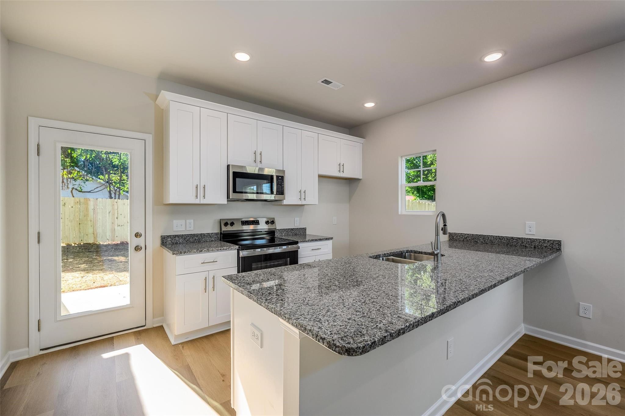 Single Family Residence at 129 Broom Street, Statesville, photo 11 of 35