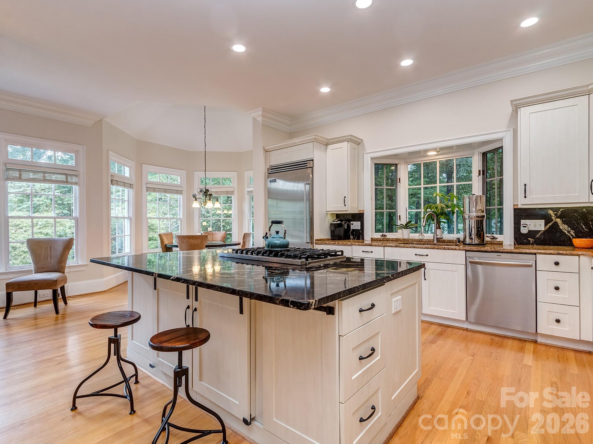 Single Family Residence at 1733 White Pond Lane, Waxhaw, photo 13 of 39