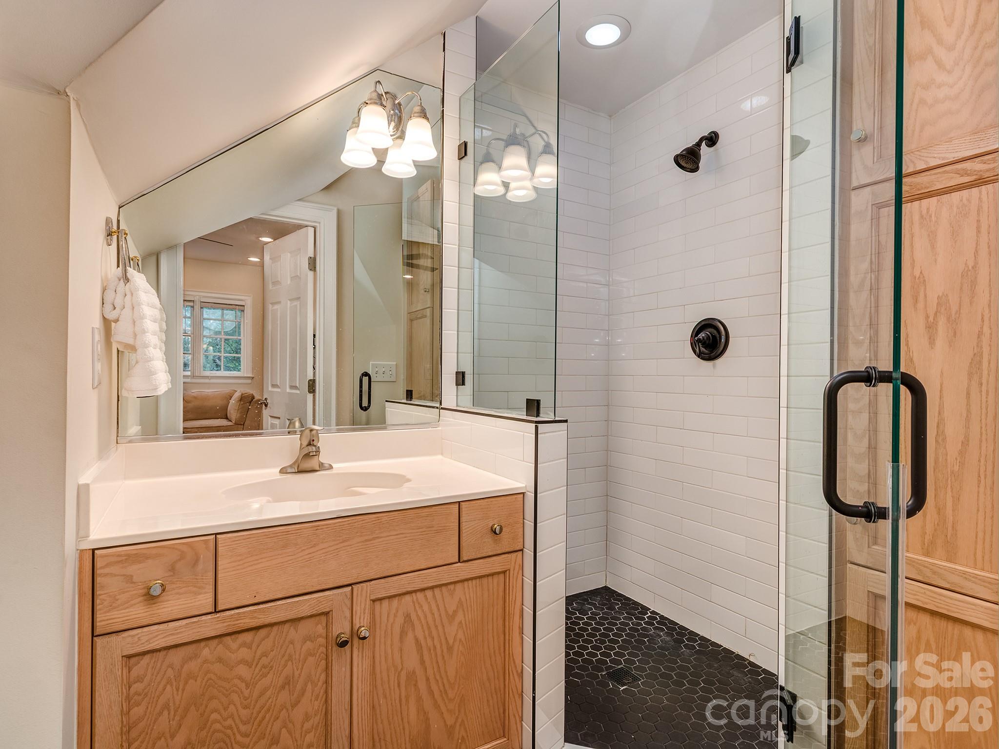 Bedroom 3 ensuite bath - 1733 White Pond Lane, Waxhaw