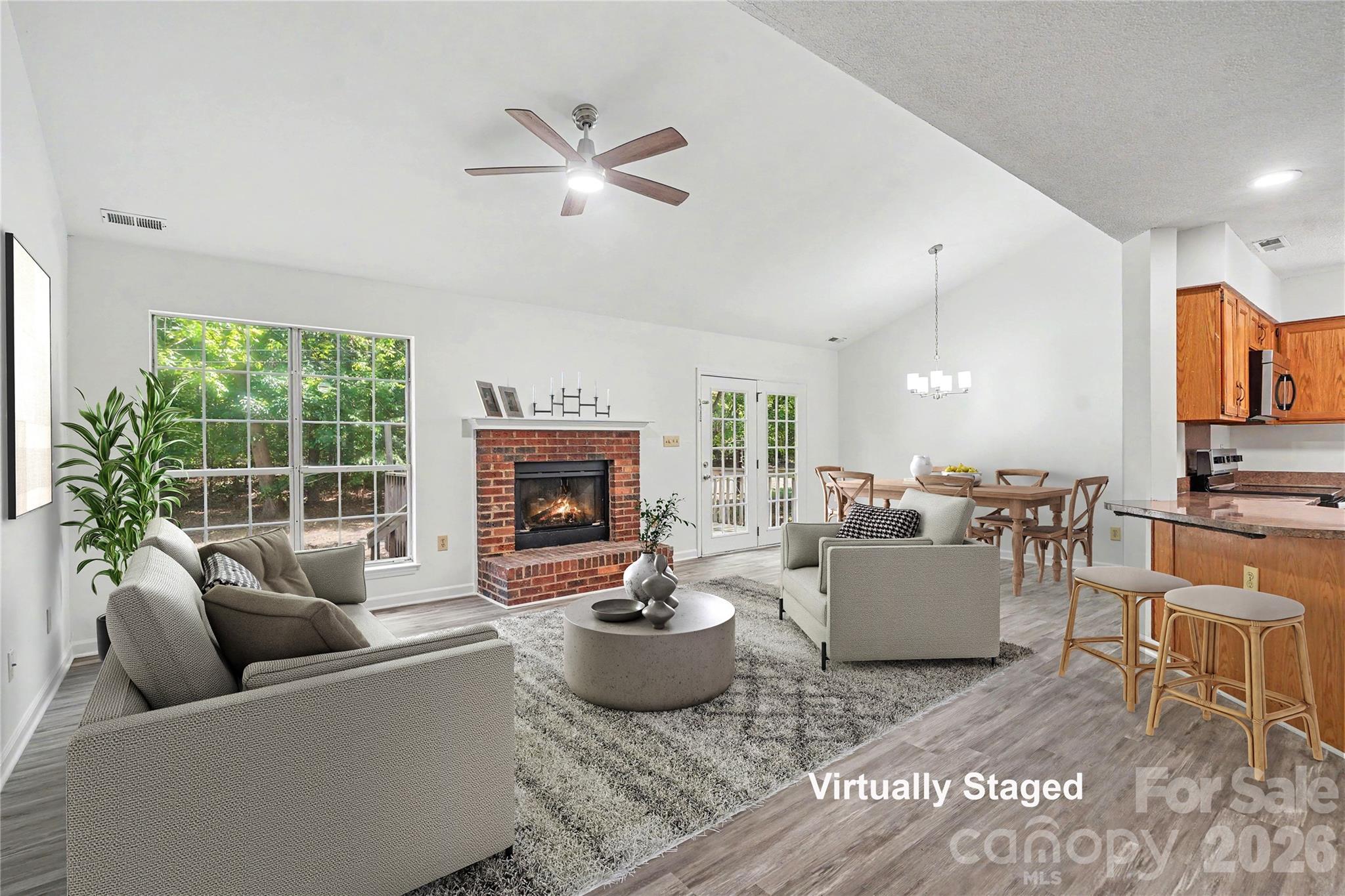 Great Room - 2711 Bob White Circle, Wingate