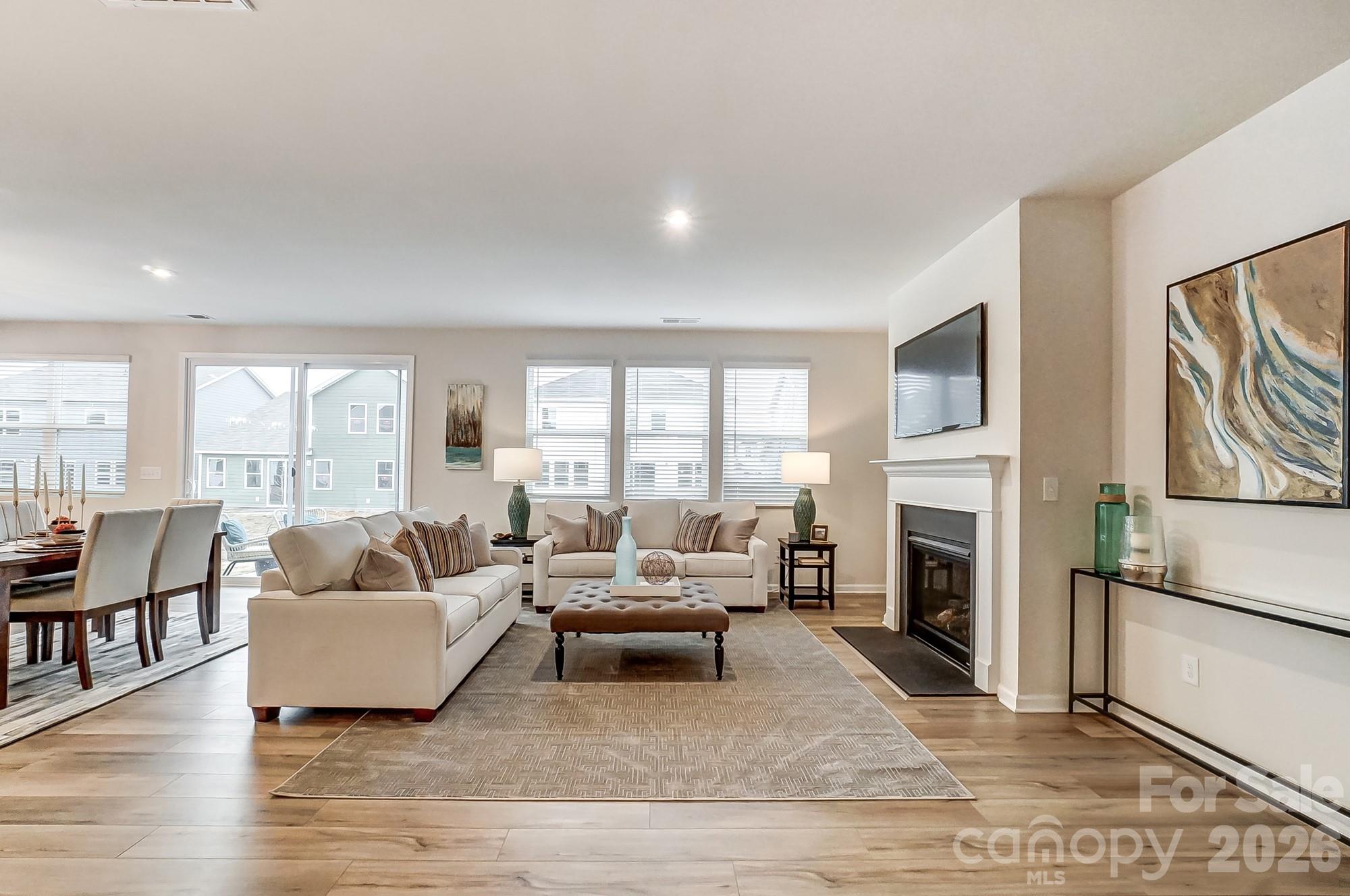 Great room - 1334 Honey Trail, Monroe
