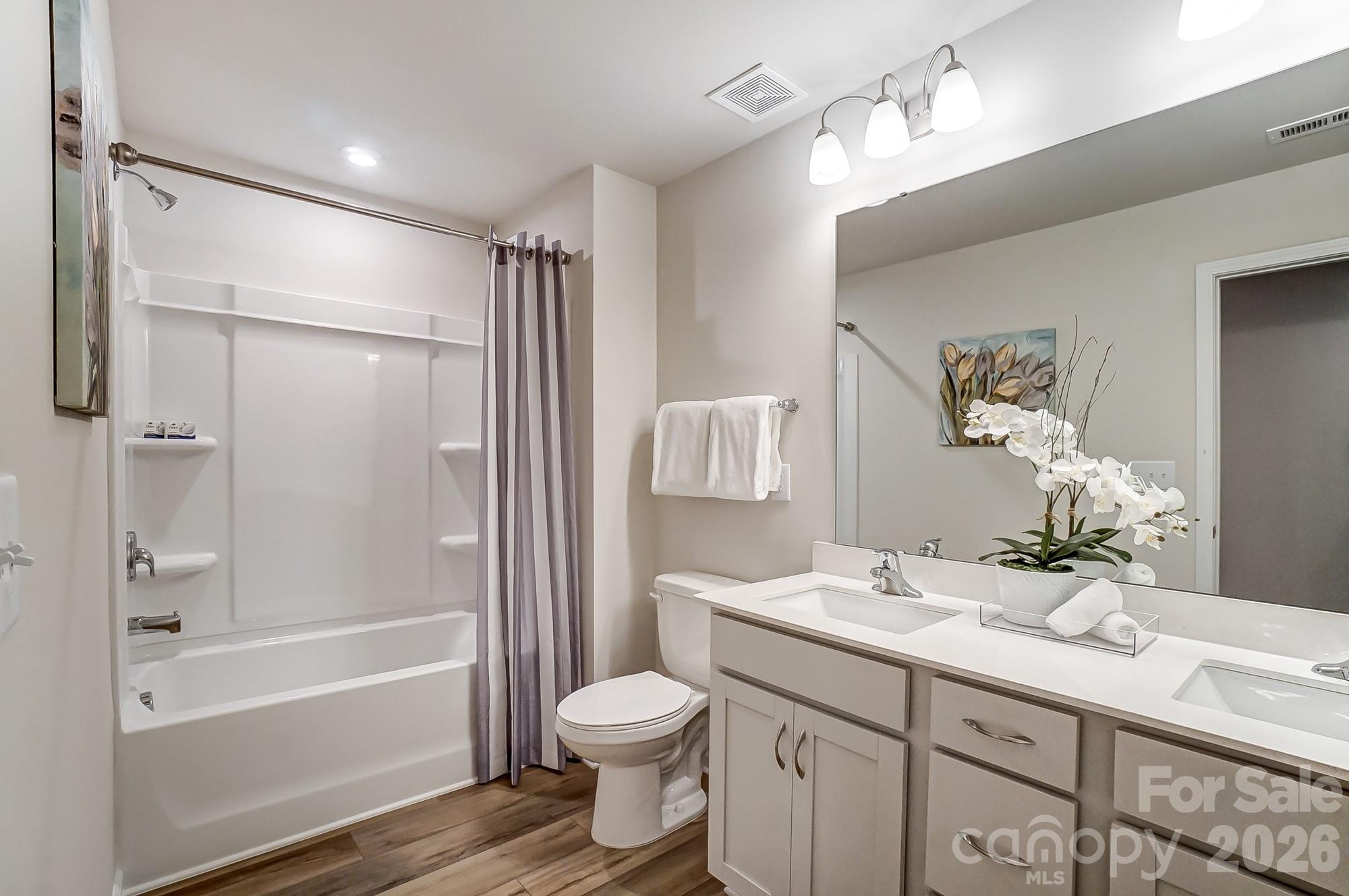 Bath 3 up - 1334 Honey Trail, Monroe