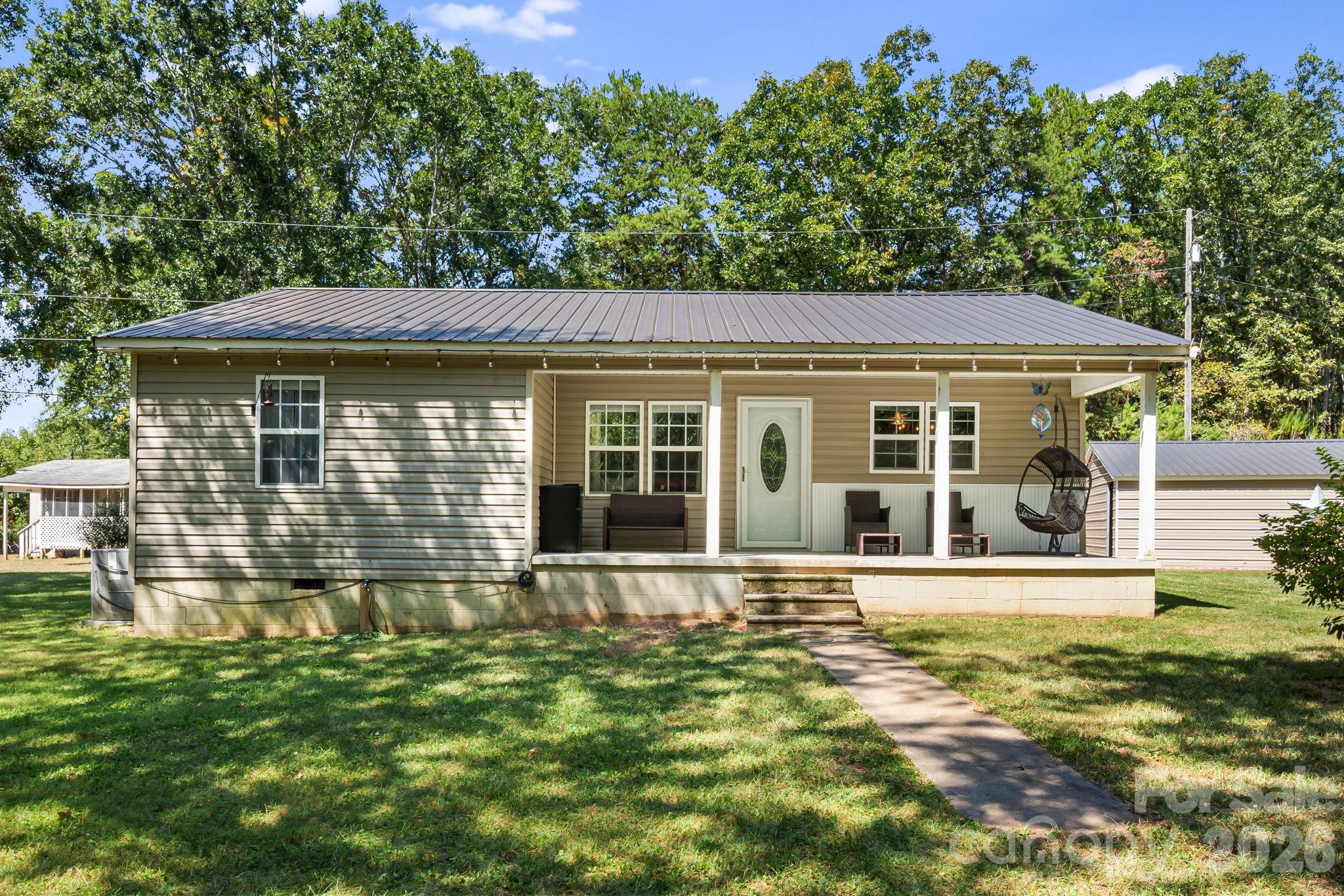Main house - 241 Ophelia Drive, Mooresboro