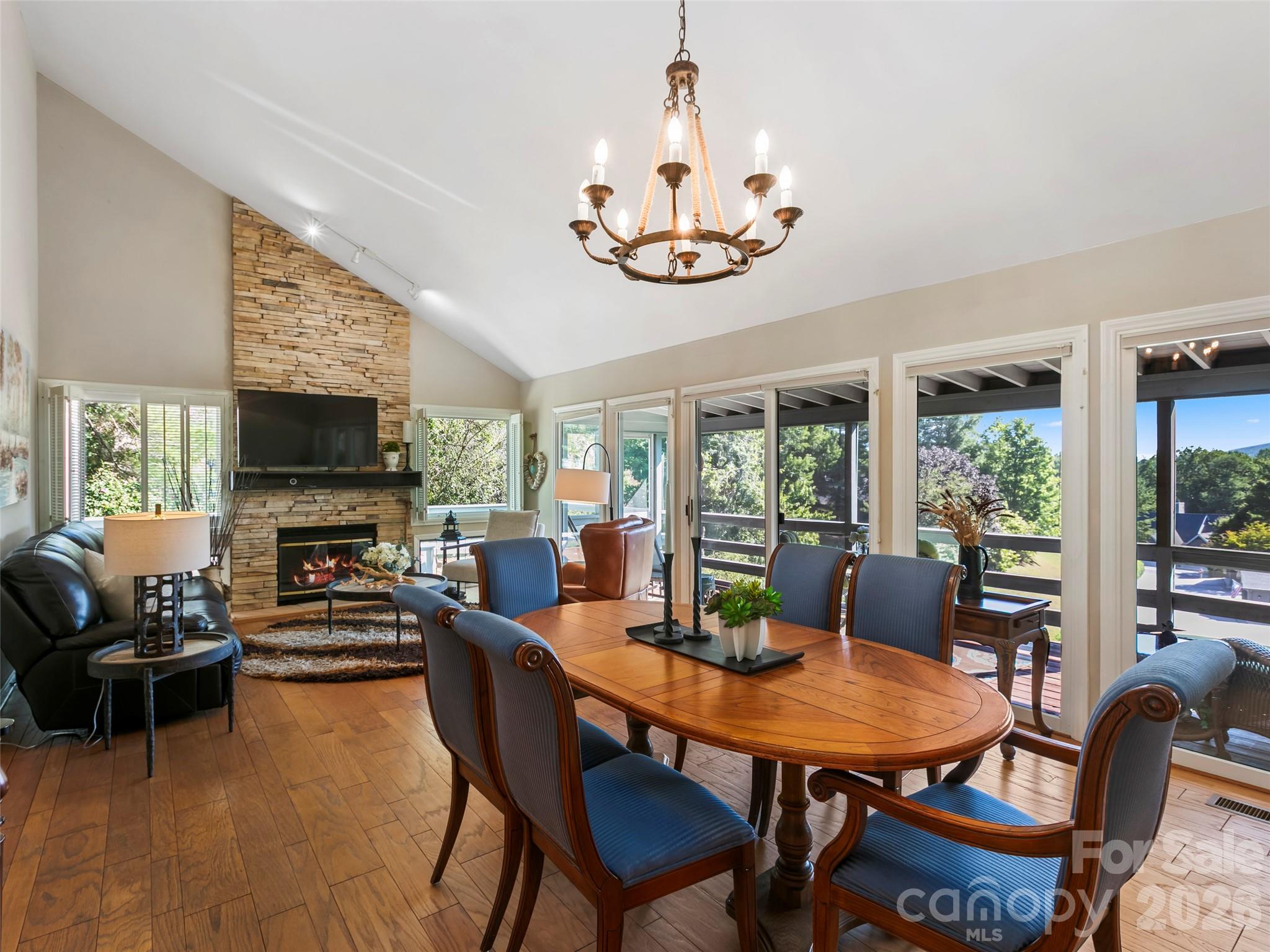Condominium at 114 Sunny View Lane, Flat Rock, photo 6 of 34