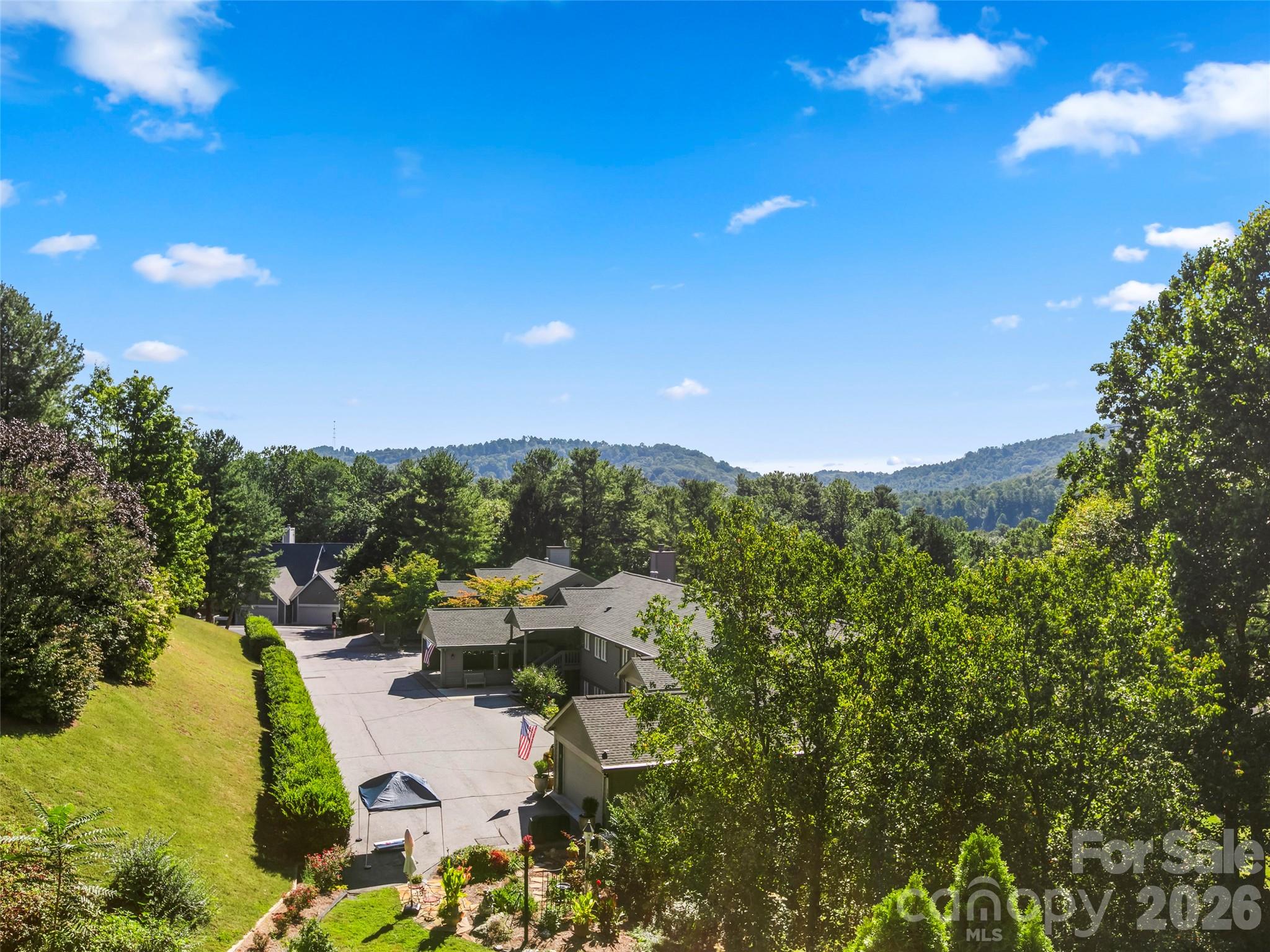 Condominium at 114 Sunny View Lane, Flat Rock, photo 16 of 34