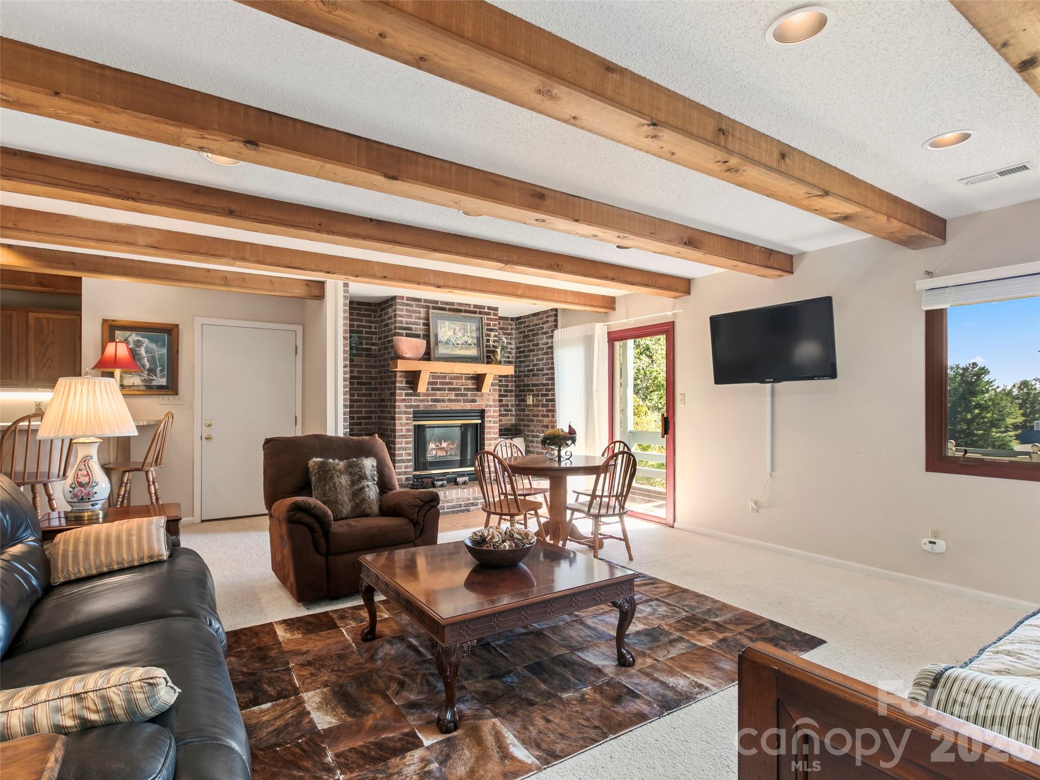 Condominium at 114 Sunny View Lane, Flat Rock, photo 20 of 34