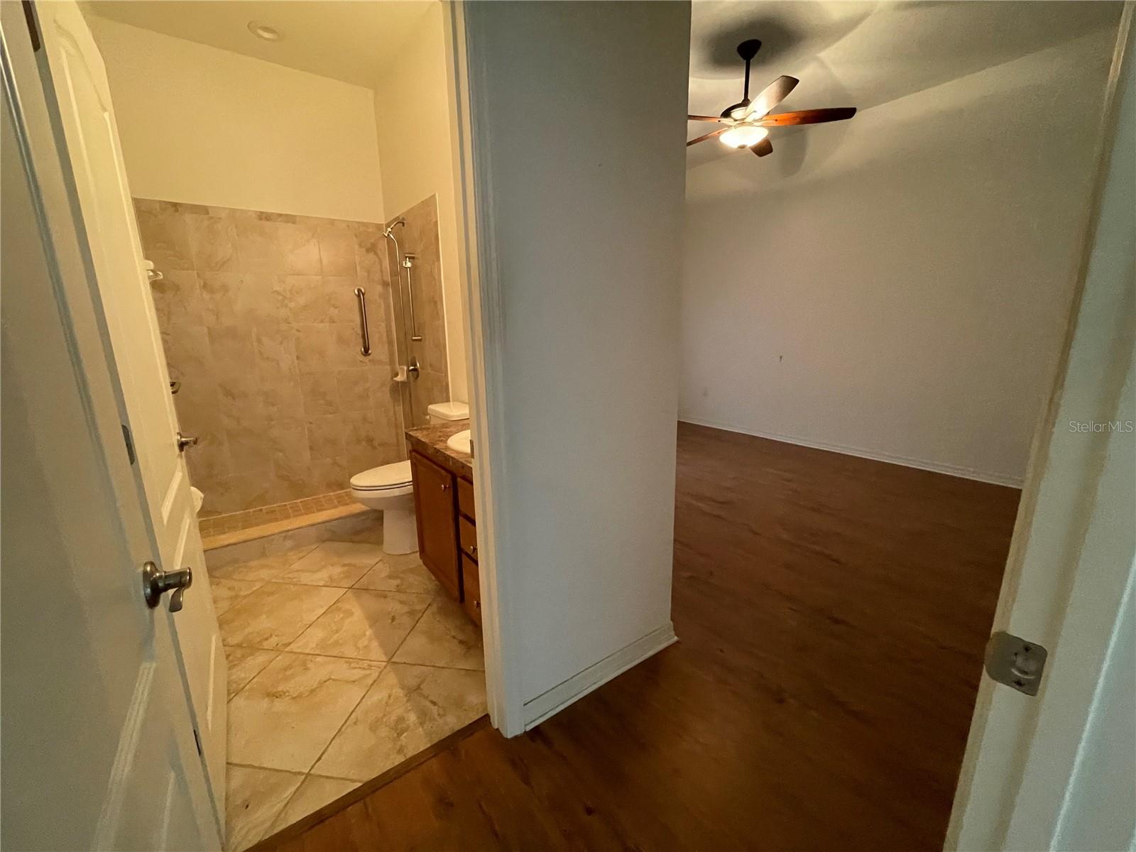 Single Family Residence at 326 LAKE MARIANA WAY, AUBURNDALE, photo 30 of 60