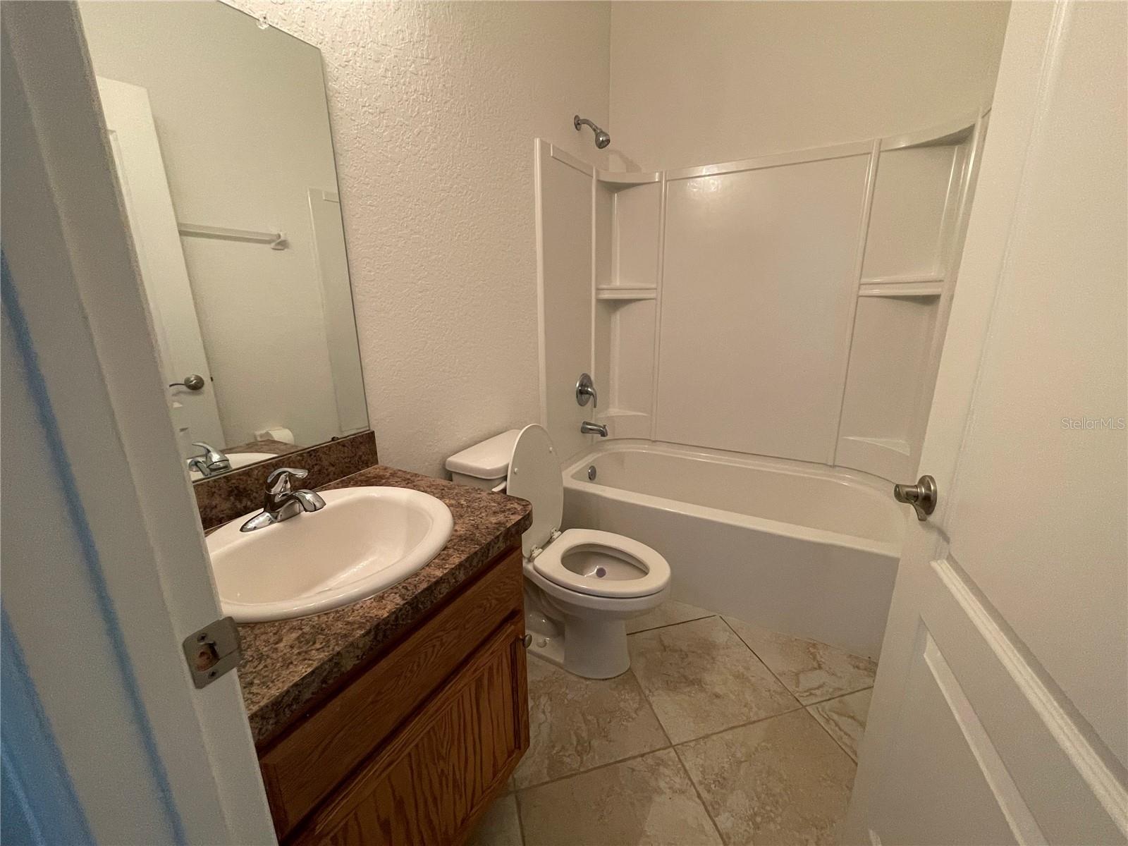 Single Family Residence at 326 LAKE MARIANA WAY, AUBURNDALE, photo 31 of 60