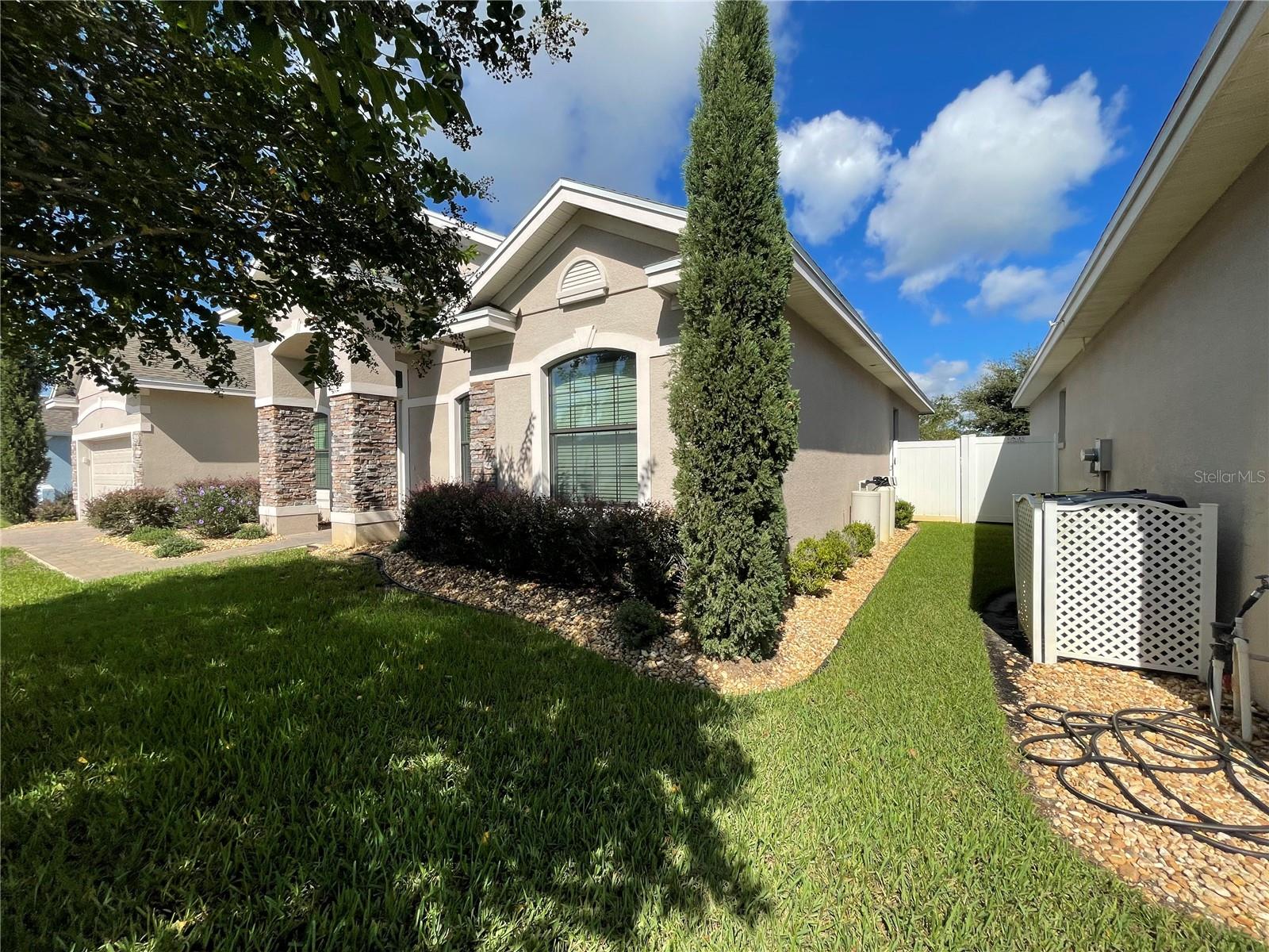 Single Family Residence at 326 LAKE MARIANA WAY, AUBURNDALE, photo 38 of 60