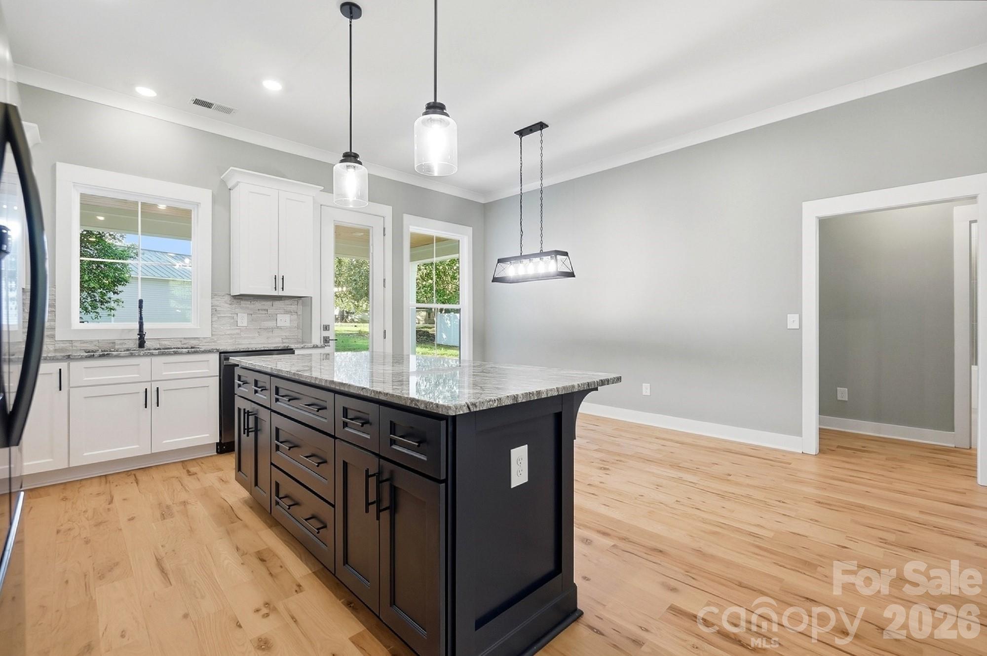Single Family Residence at 1860 Twin Lakes Road, Rock Hill, photo 13 of 36