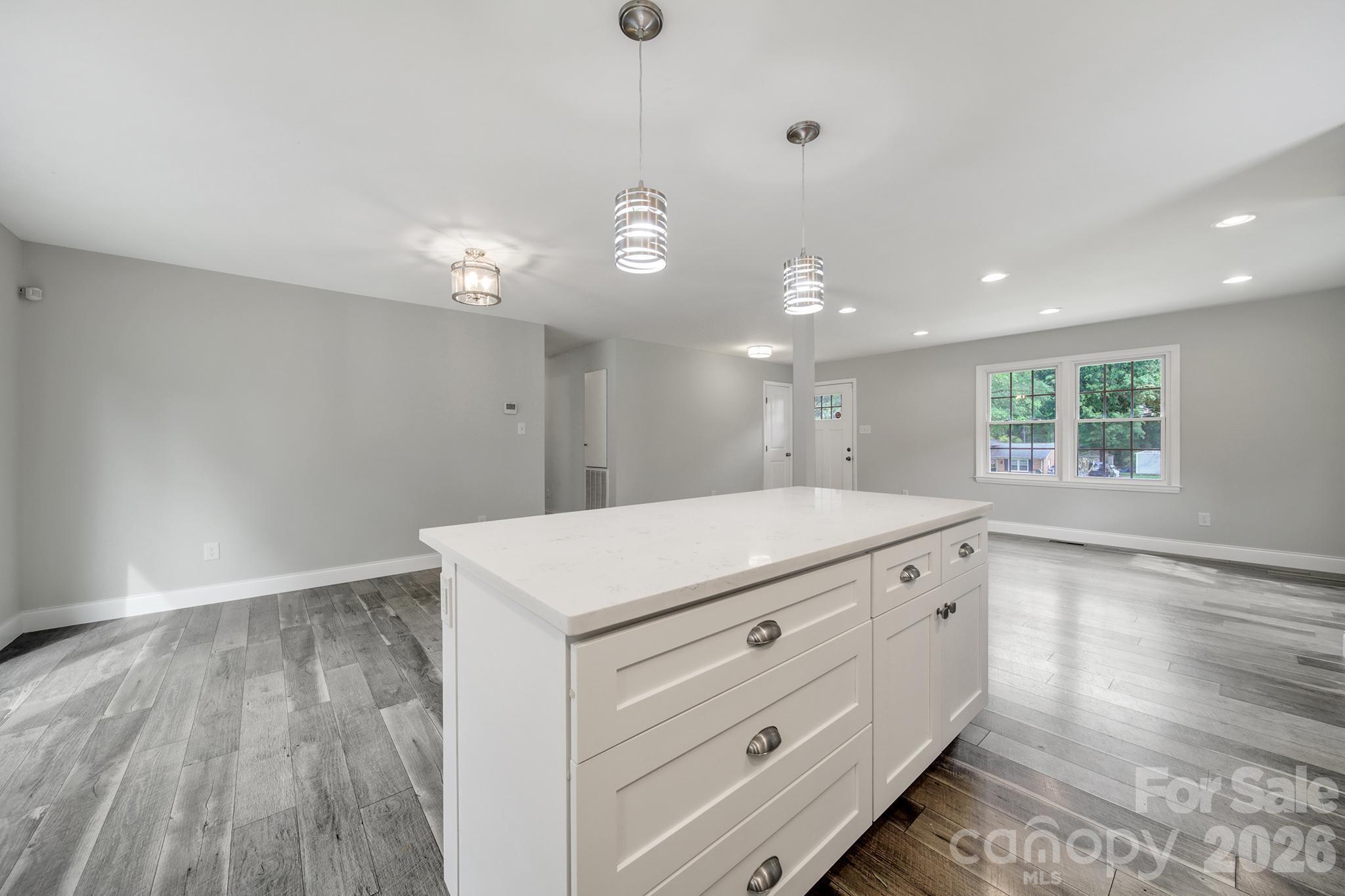 Single Family Residence at 1200 Vickie Lane, Matthews, photo 9 of 29