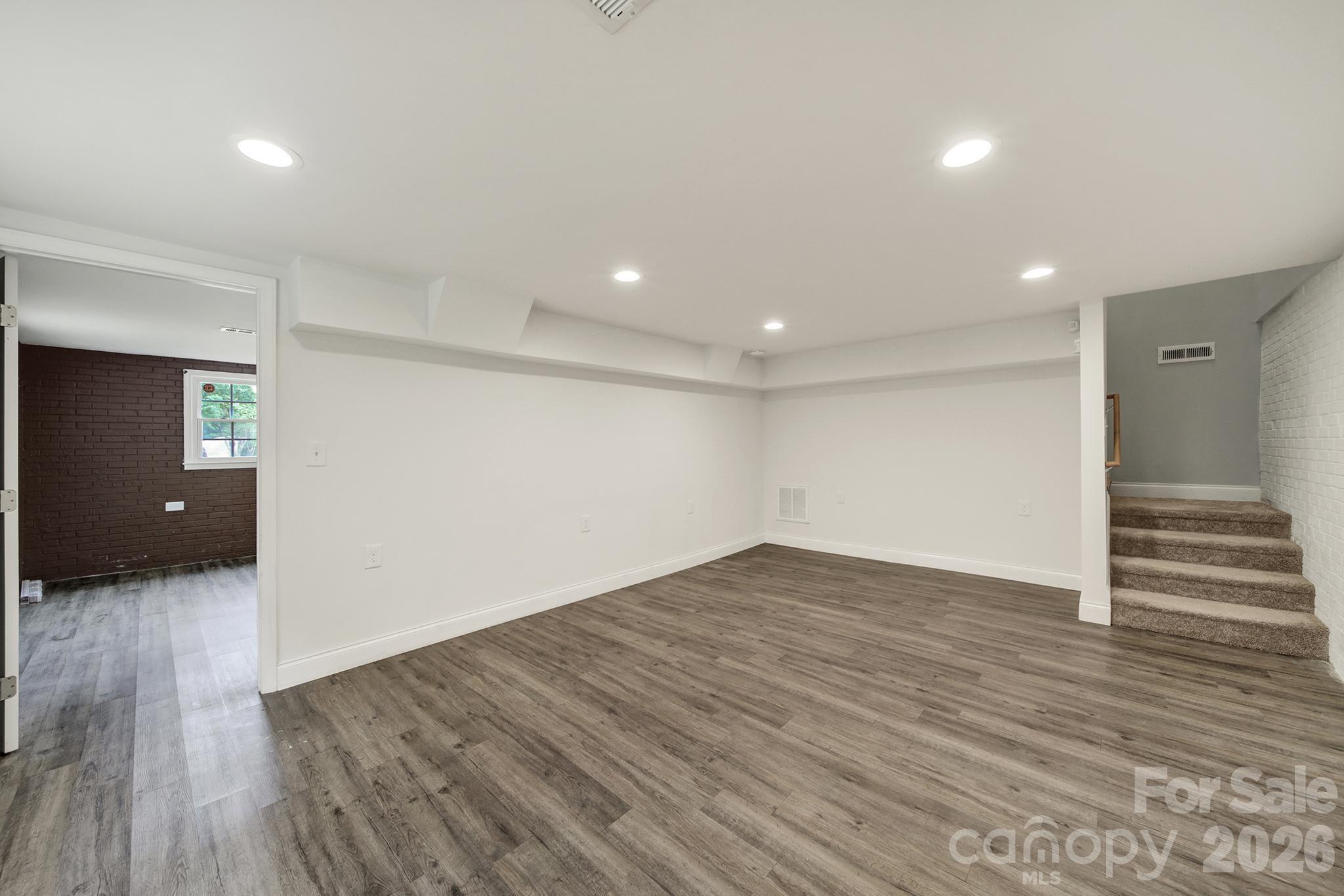 Single Family Residence at 1200 Vickie Lane, Matthews, photo 20 of 29