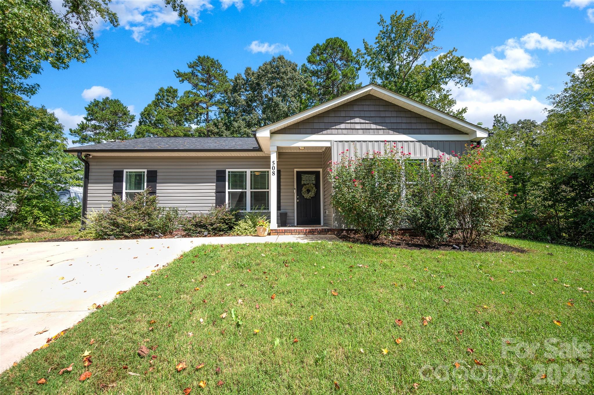Single Family Residence at 508 Willow Road, Salisbury, photo 3 of 31
