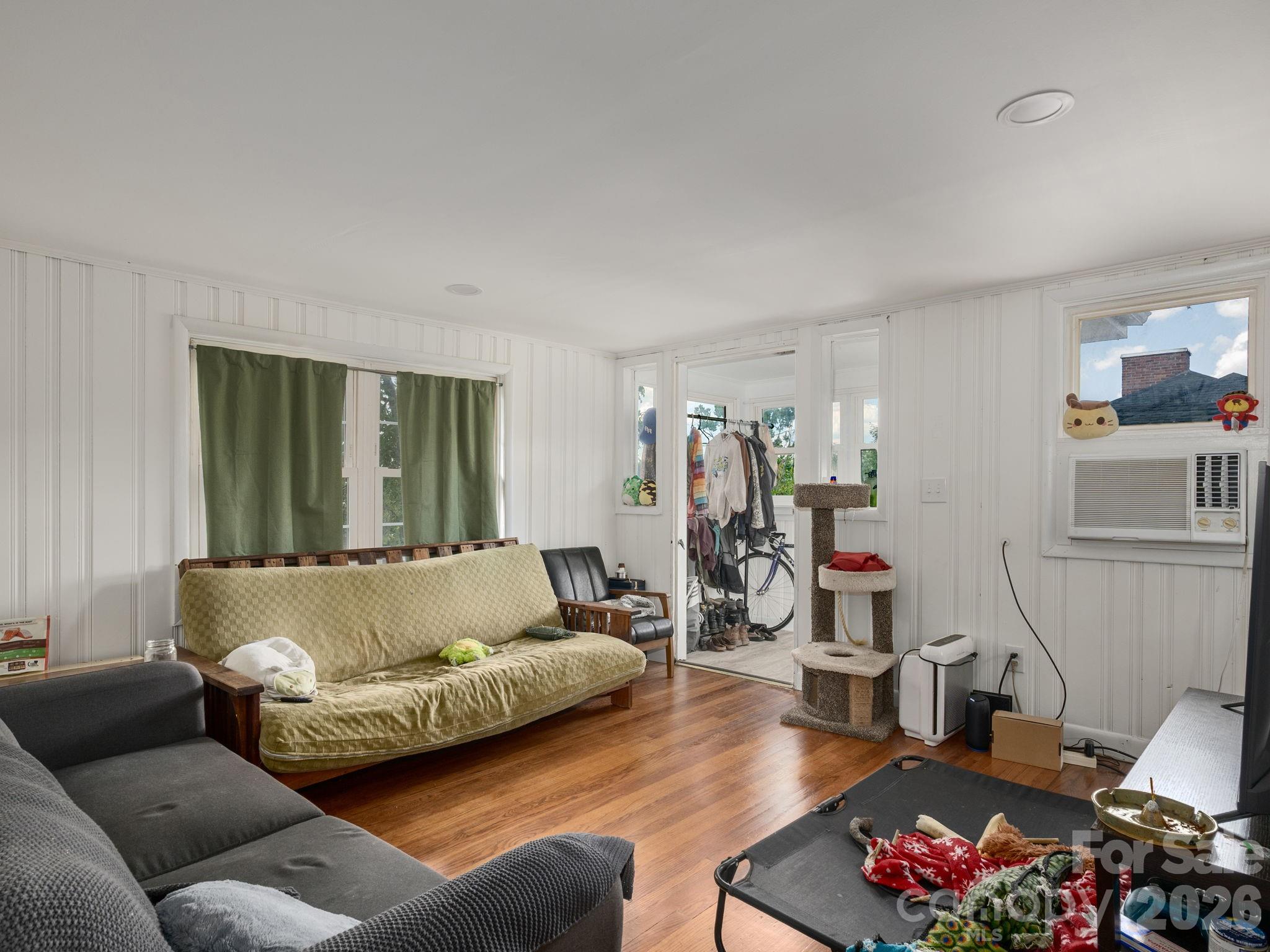 Apartment at 117 & 119 Spears Avenue, Asheville, photo 18 of 39
