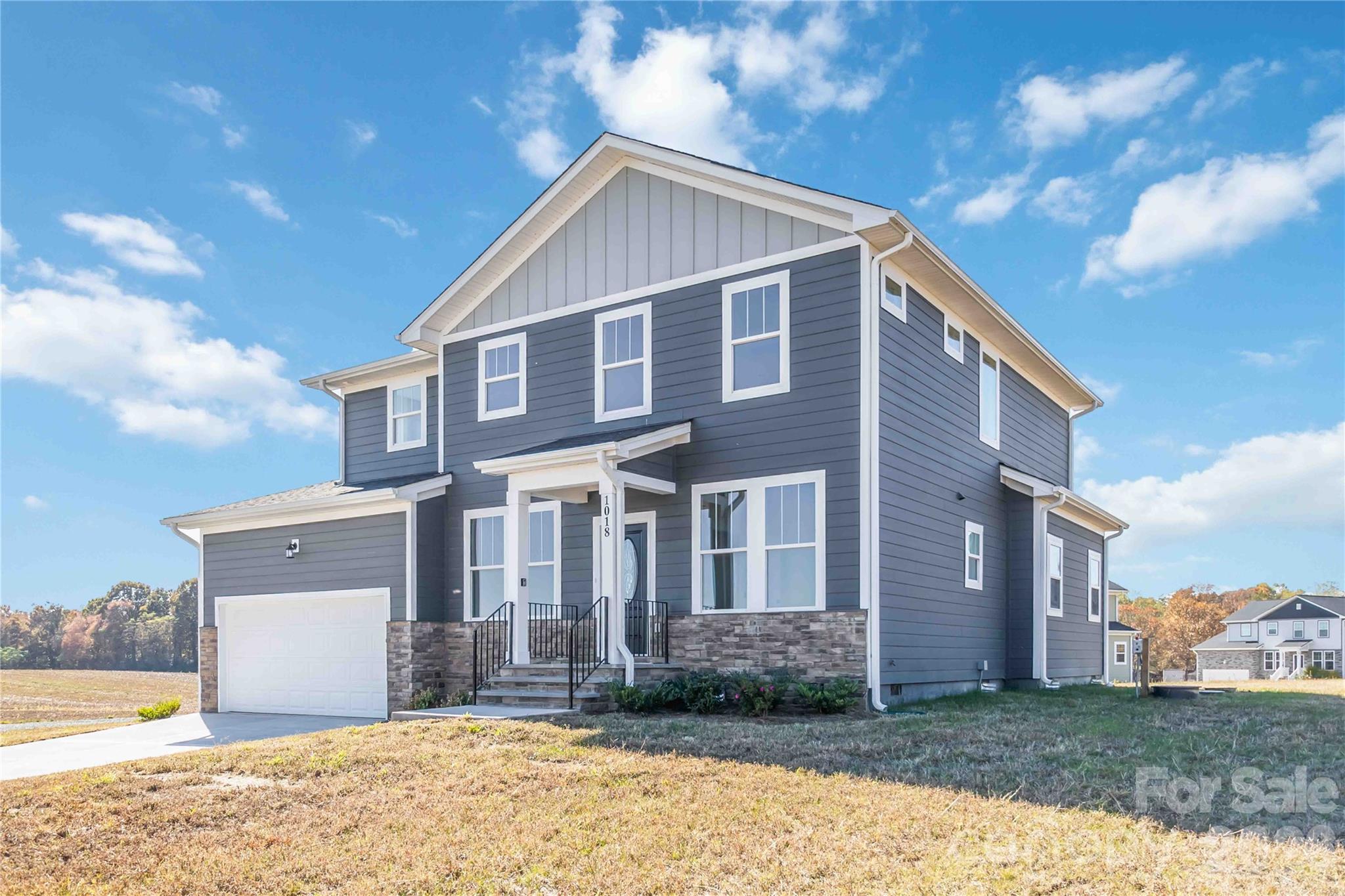 Single Family Residence at 1018 Heath Helms Road, Monroe, photo 2 of 31
