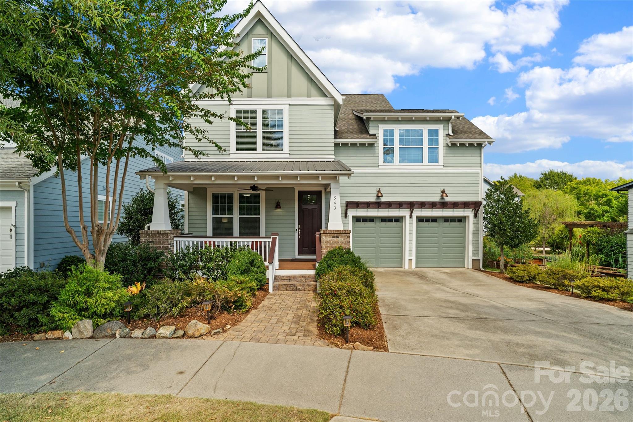 Single Family Residence at 543 Jones Mill Lane, Rock Hill, photo 3 of 48