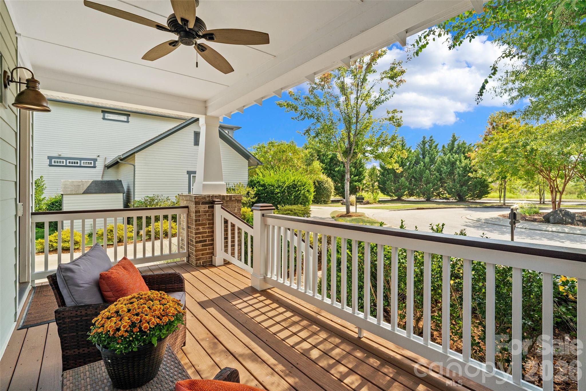 Single Family Residence at 543 Jones Mill Lane, Rock Hill, photo 5 of 48